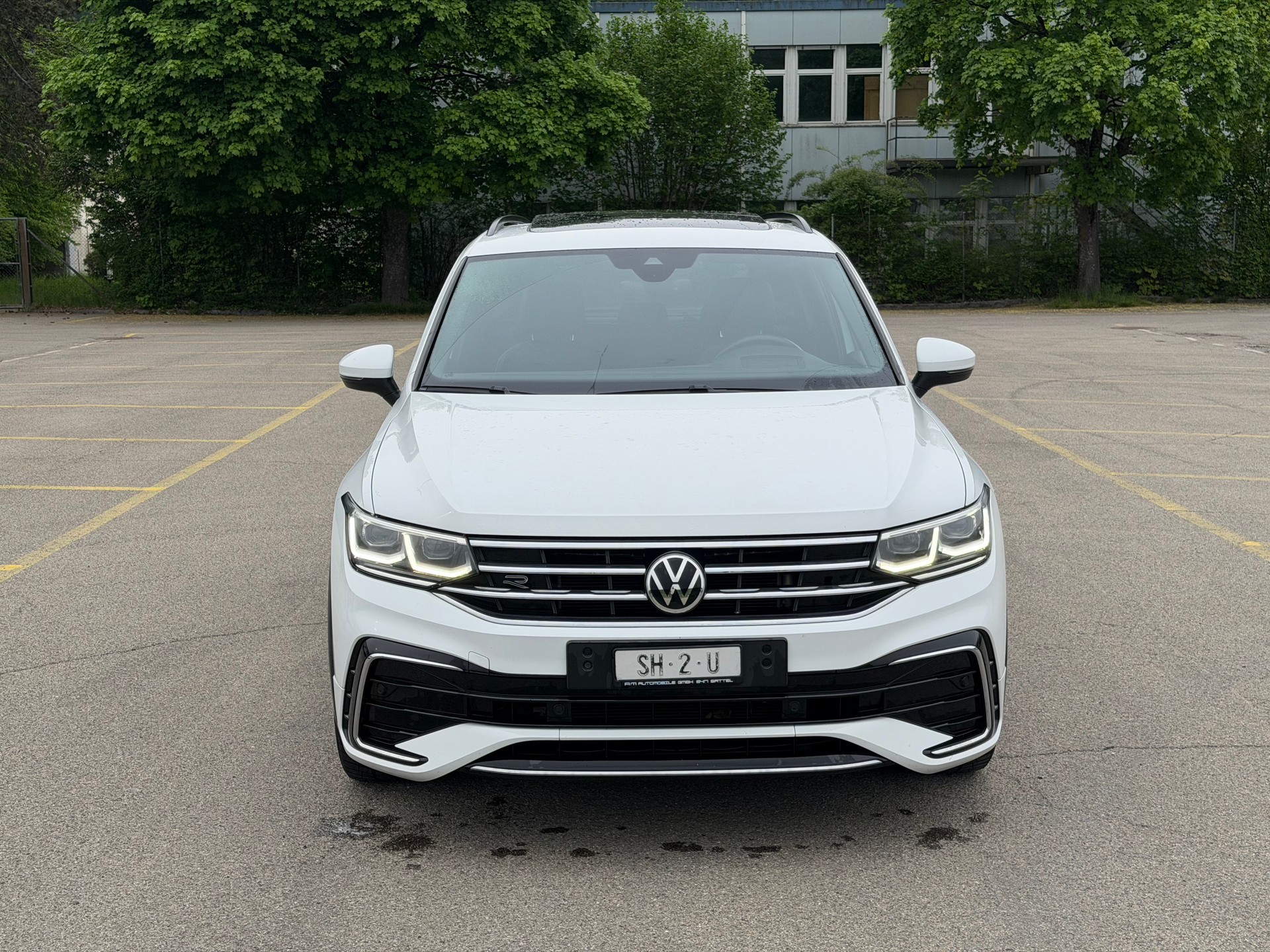 VW Tiguan 2.0 TDI SCR R-Line 4Motion DSG-image-1