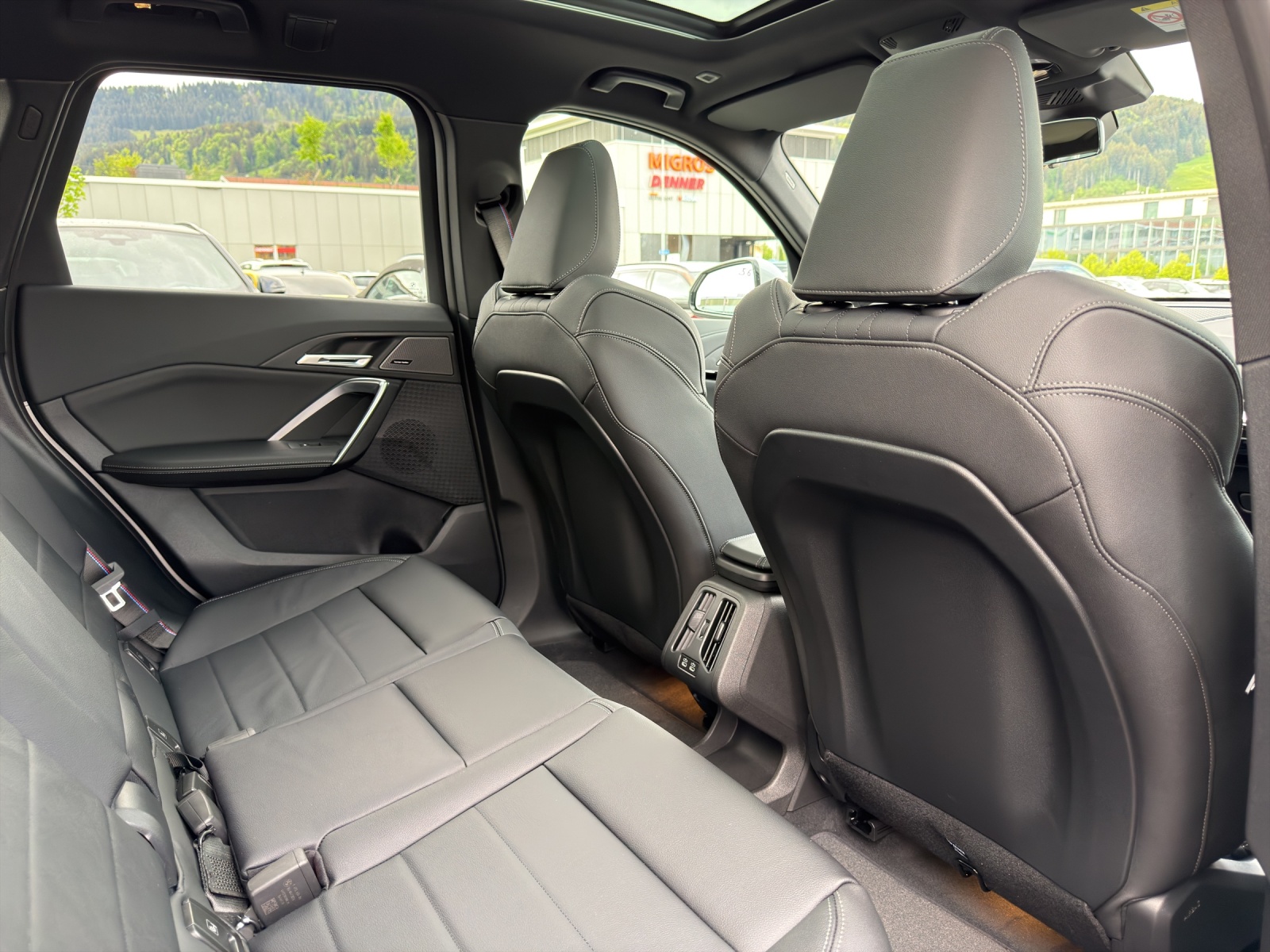 BMW X1 xDrive 30e M Sport Pro-image-19