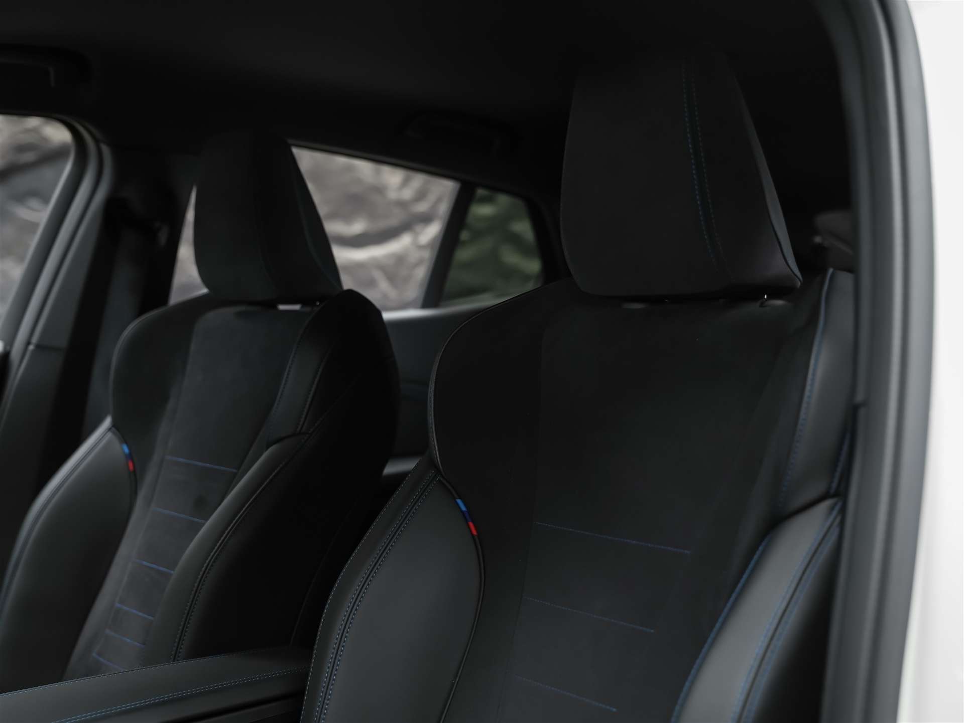 BMW X2 sDrive 20i 48V M Sport *Massagesitz*El. Sitze mit Memory*Harman/Kardon*-image-10
