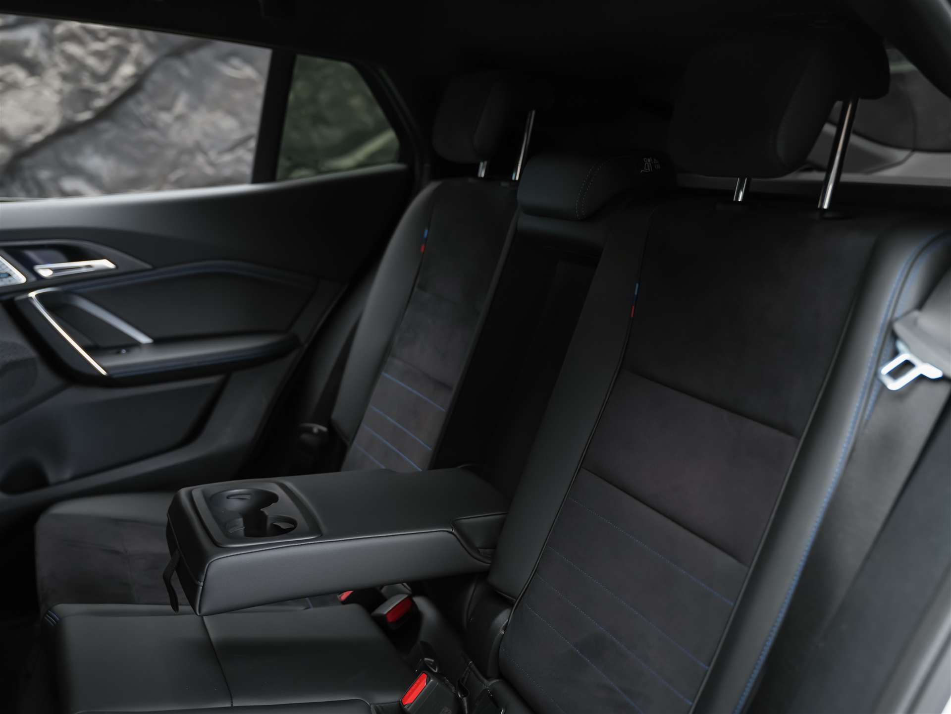 BMW X2 sDrive 20i 48V M Sport *Massagesitz*El. Sitze mit Memory*Harman/Kardon*-image-12