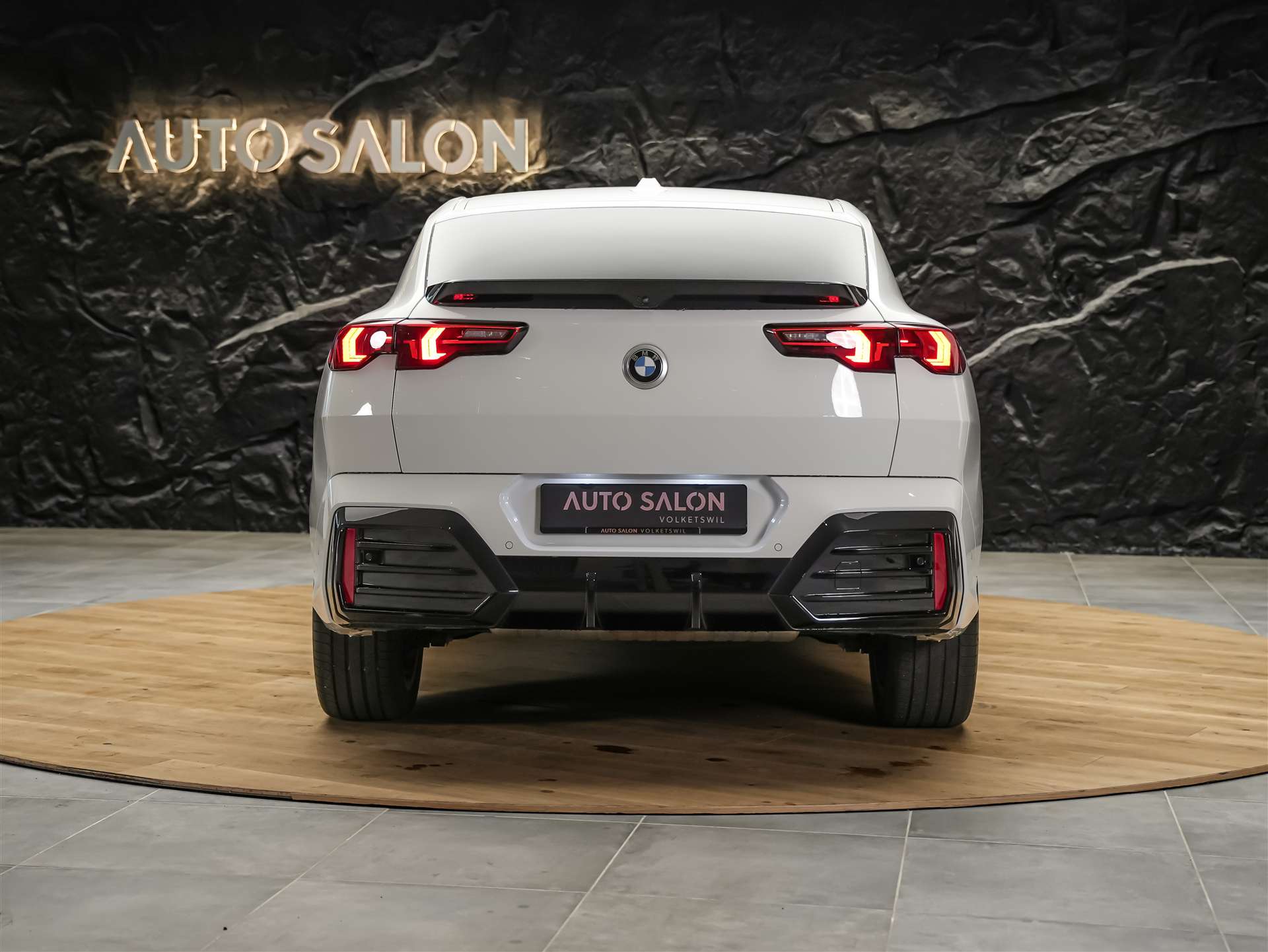 BMW X2 sDrive 20i 48V M Sport *Massagesitz*El. Sitze mit Memory*Harman/Kardon*-image-4