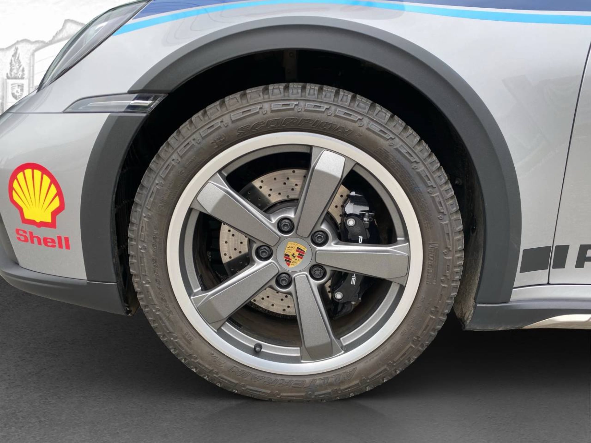 PORSCHE 911 Dakar-image-18