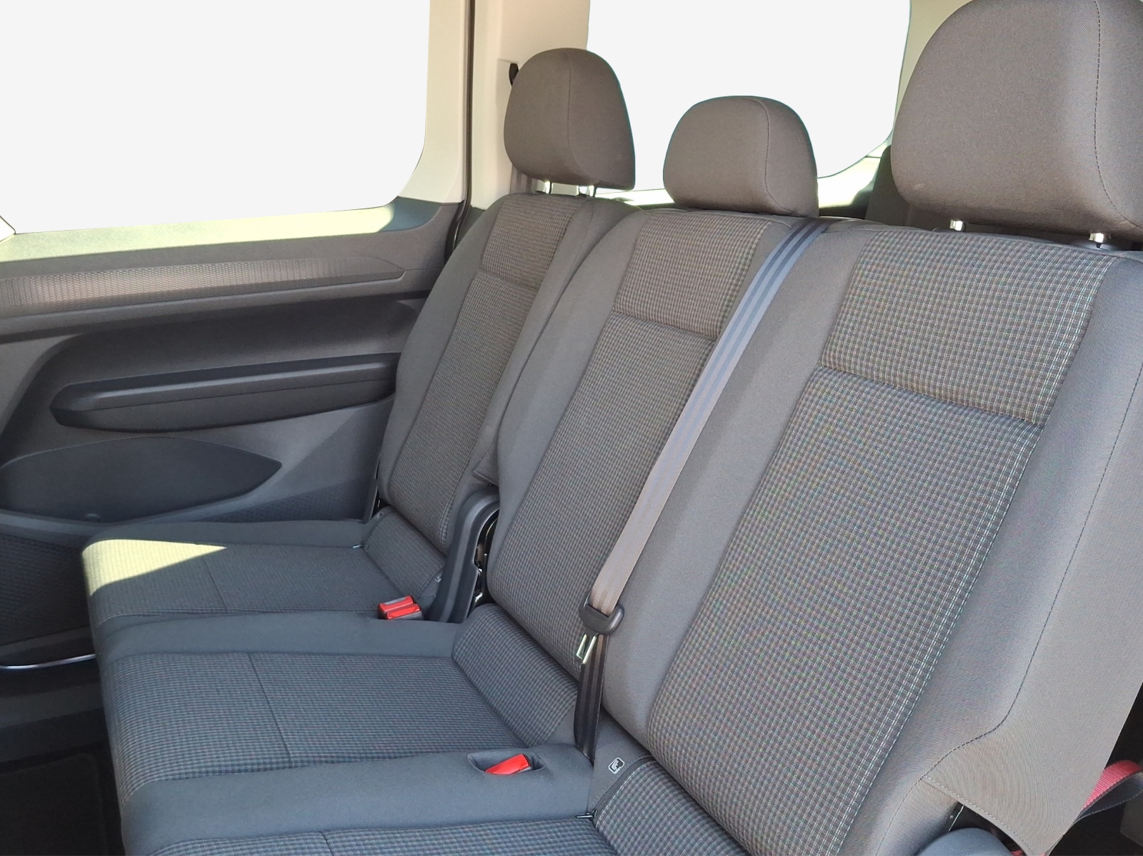 VW Caddy Maxi 1.5 TSI Plug in Hybrid Liberty DSG-image-11