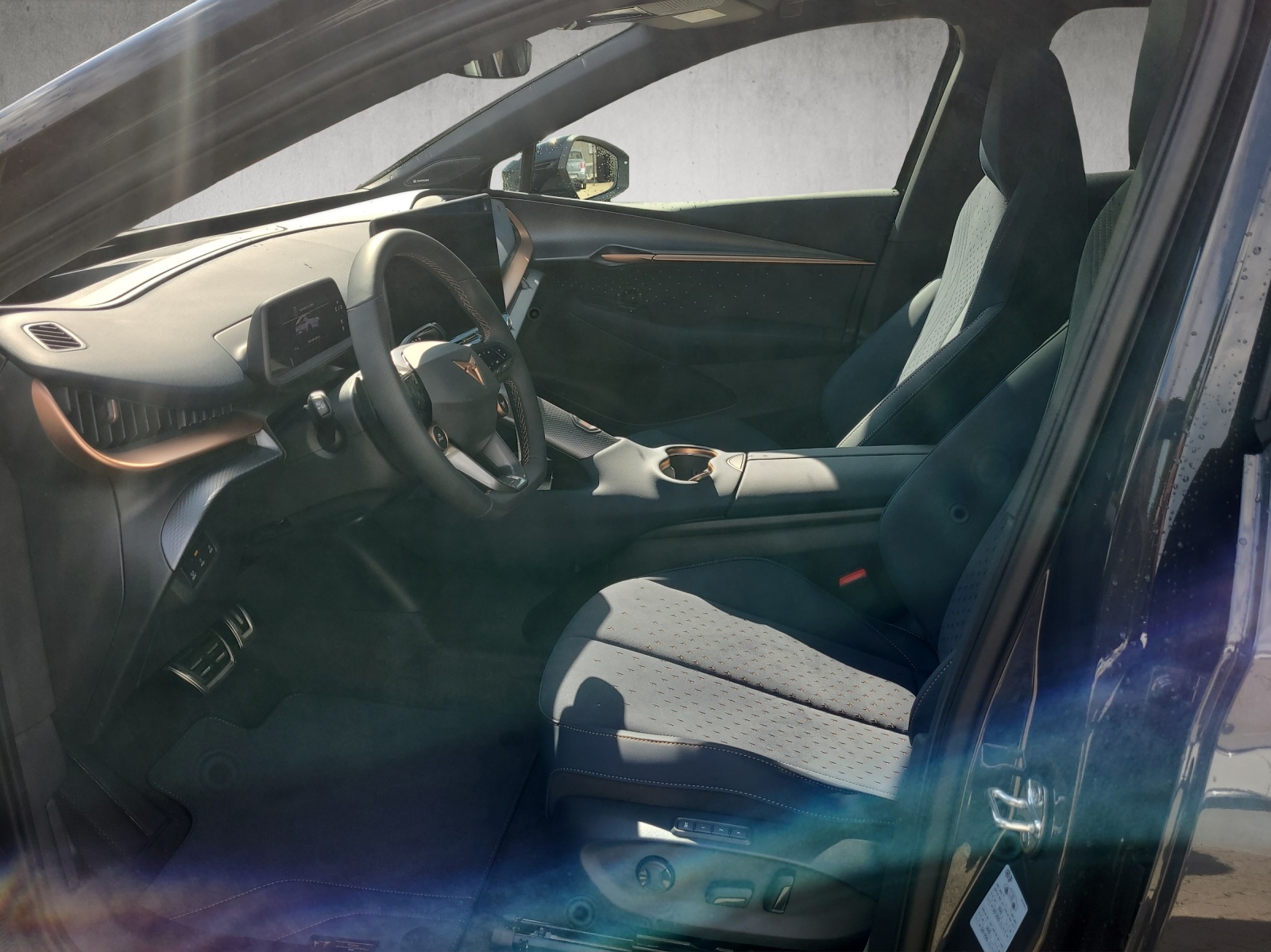 CUPRA Tavascan VZ 4Drive Adrenaline-image-7