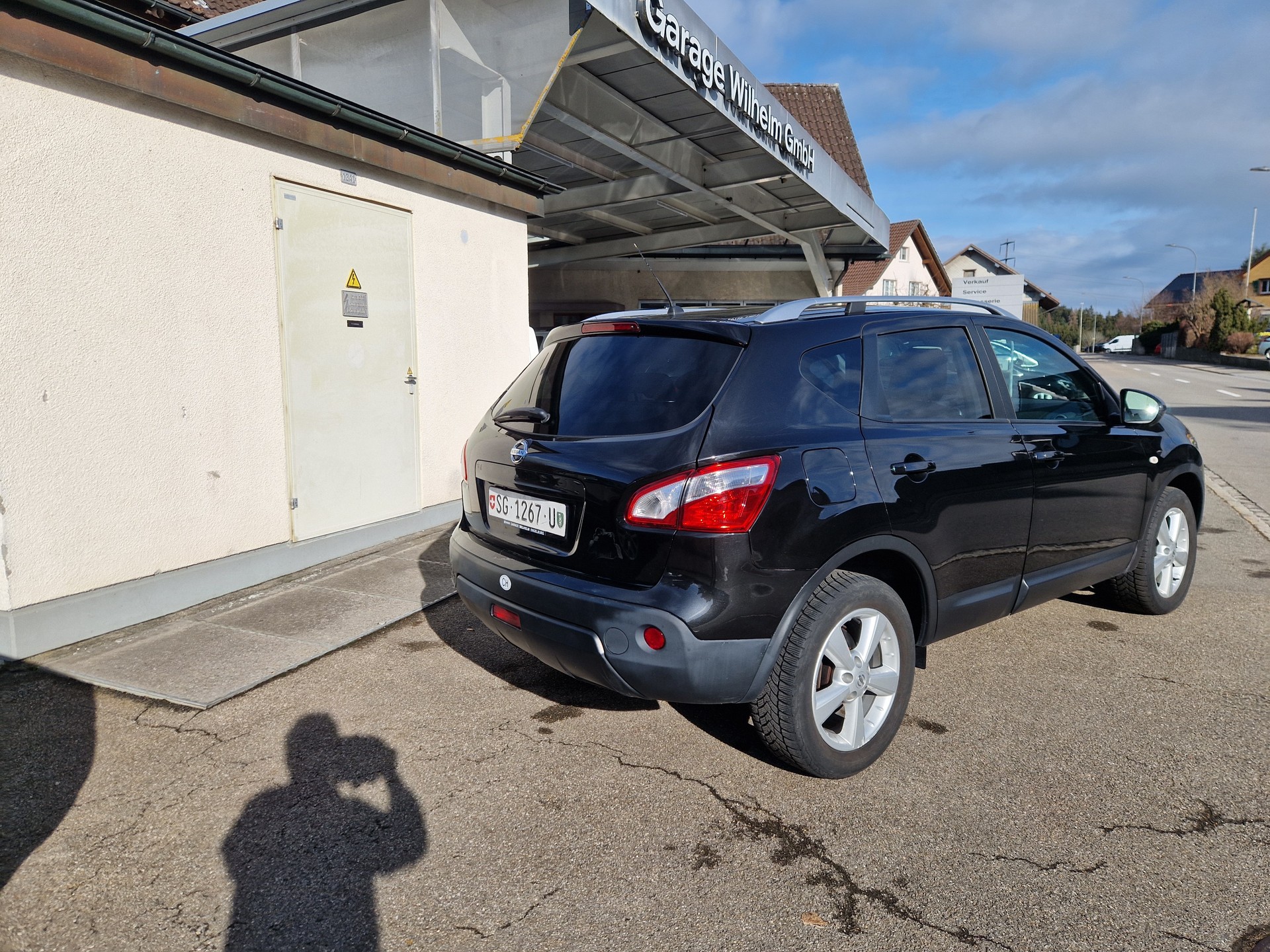 NISSAN Qashqai 2.0 dCi 4WD tekna-image-1