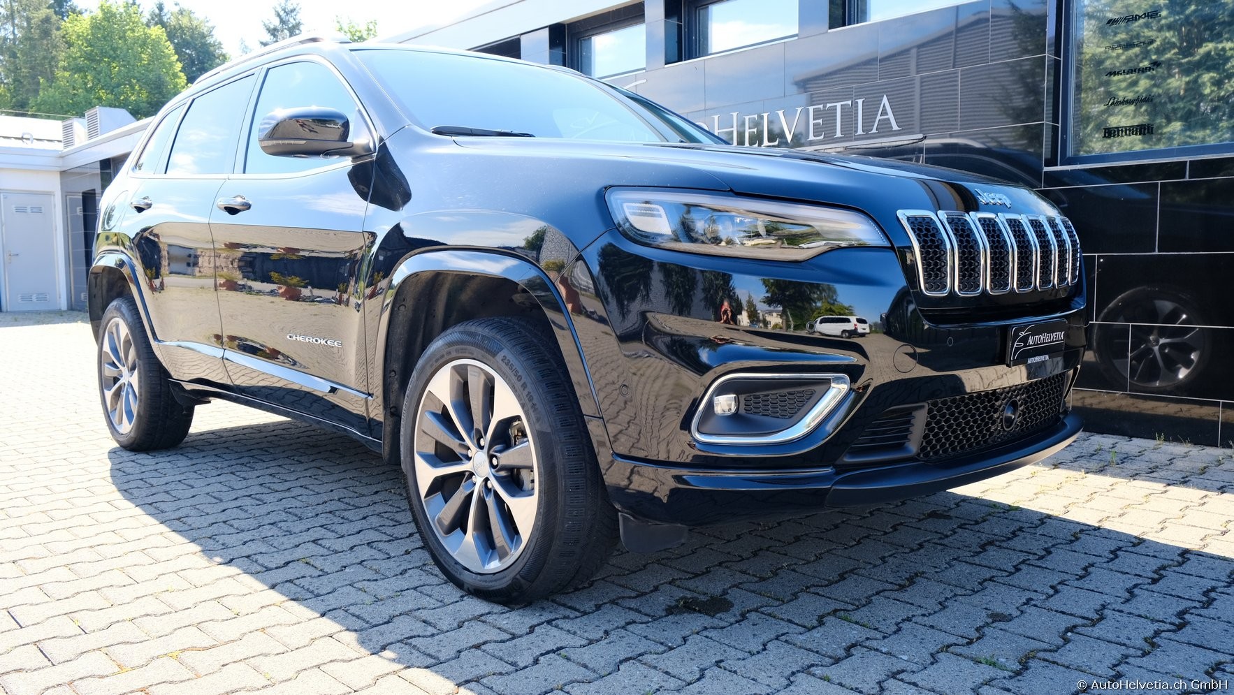 JEEP Cherokee 2.0 Overland AWD Drive I 9ATX-showroom-element-2