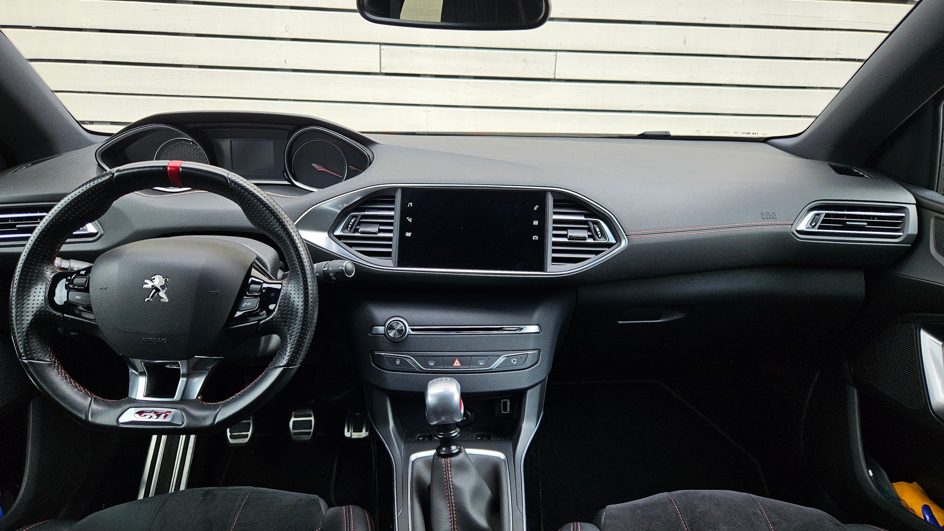 PEUGEOT 1.6 PureTech GTi S/S-image-6