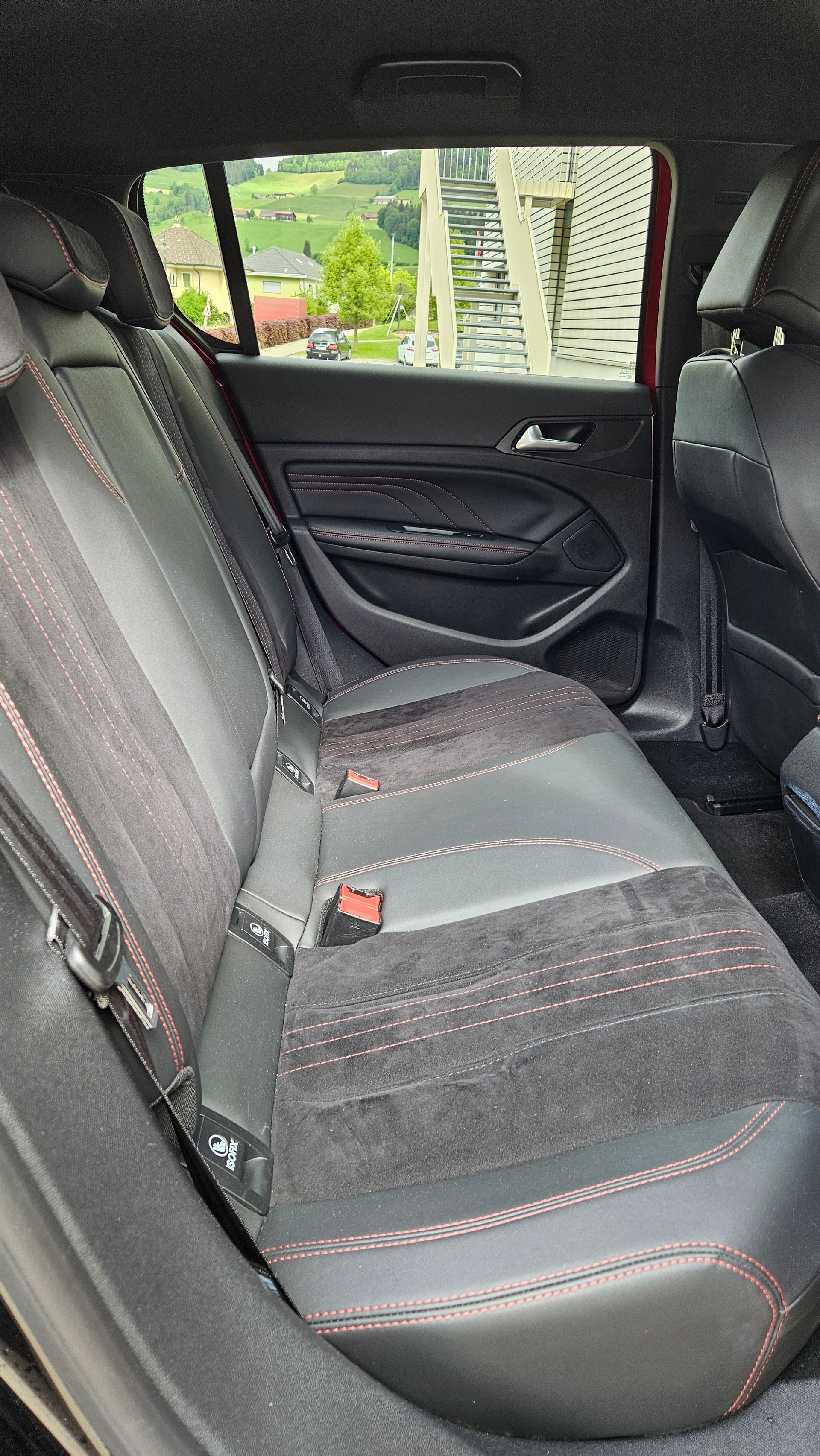 PEUGEOT 1.6 PureTech GTi S/S-image-13
