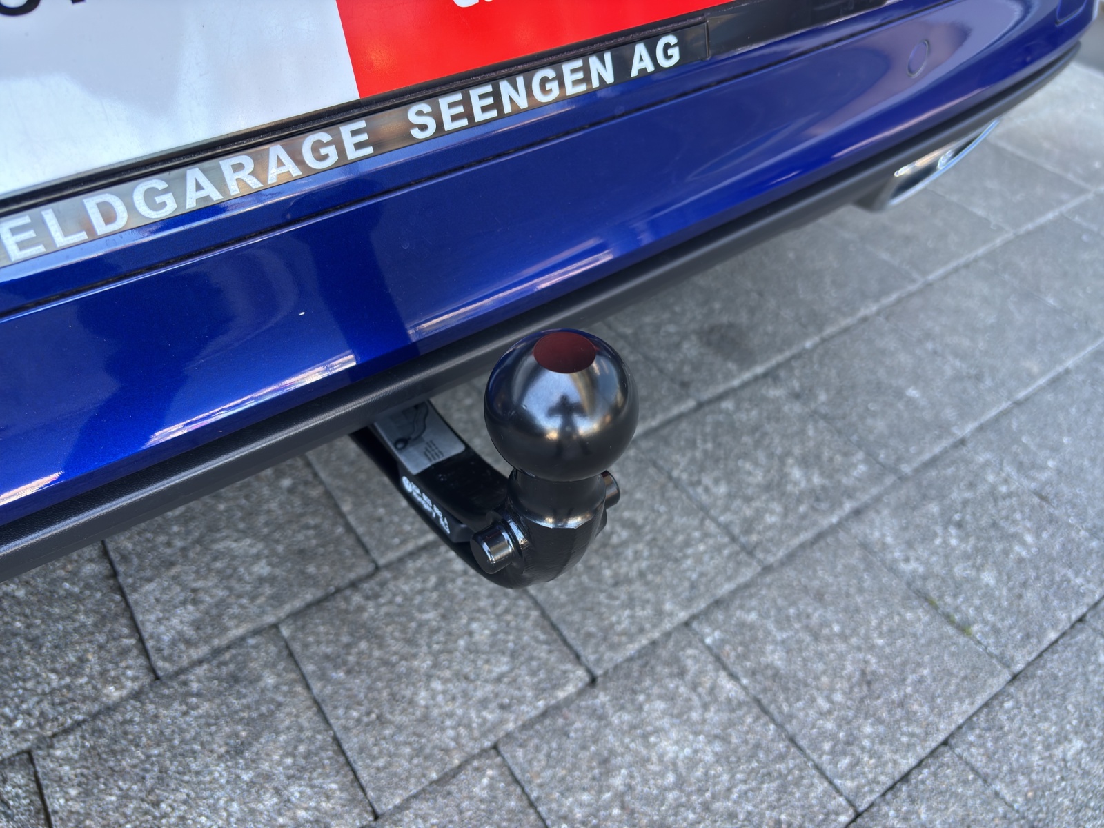 VW New T-Roc 2.0 TSI R-Line DSG 4Motion mit AHK, Standheizung & Winterräder-image-10