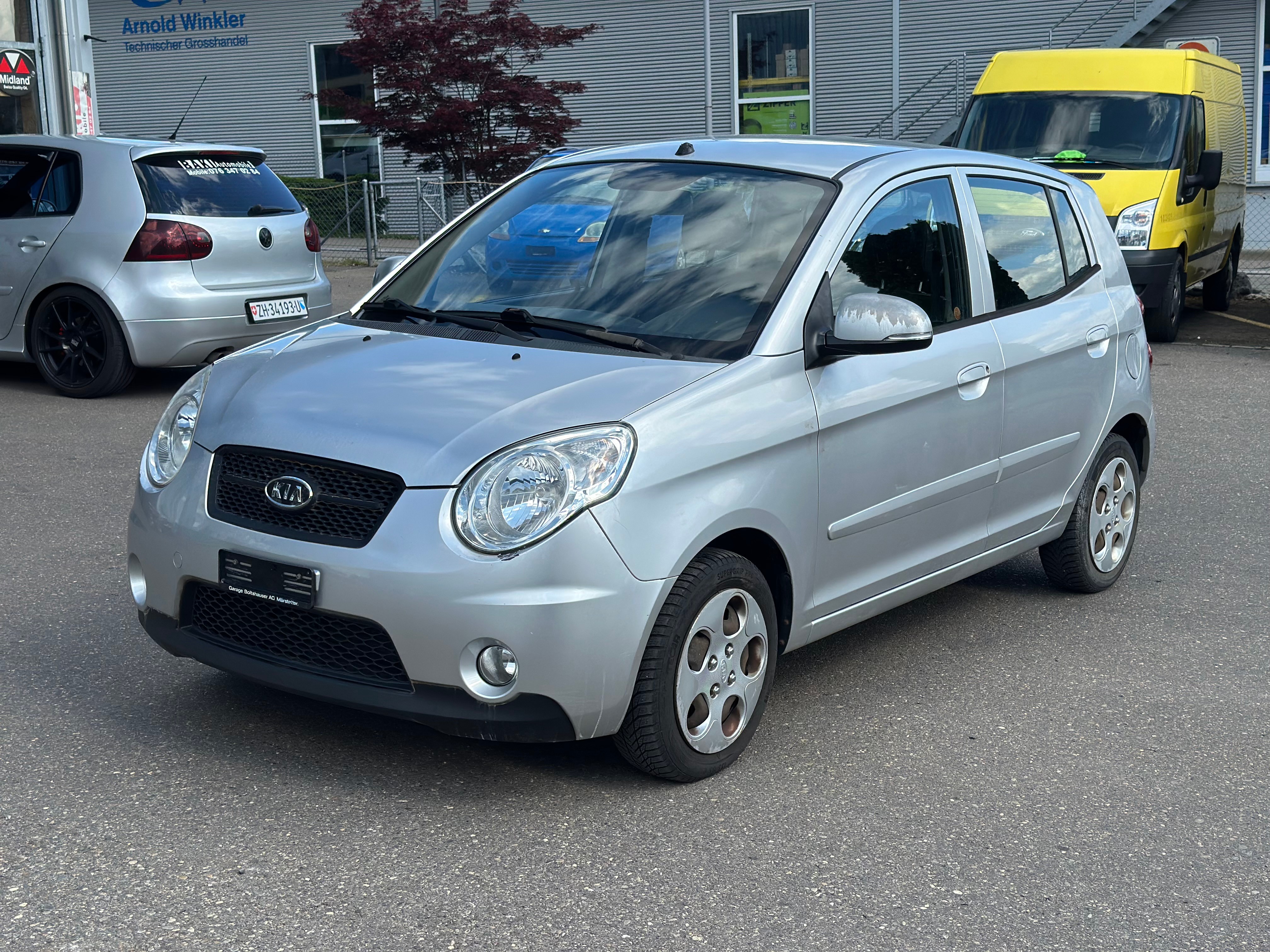 Car photo