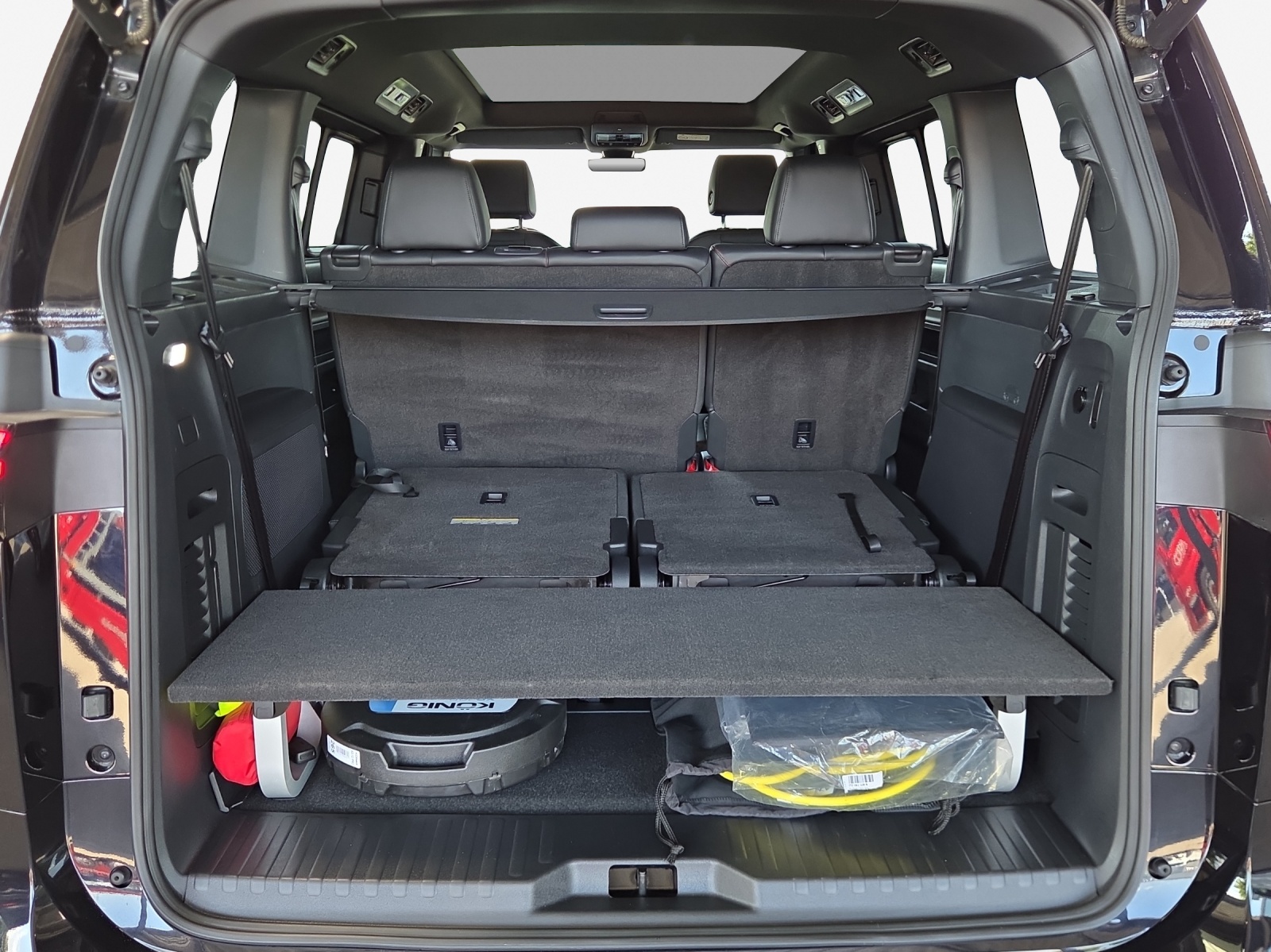 VW ID.Buzz LWB GTX 4 Motion-image-13