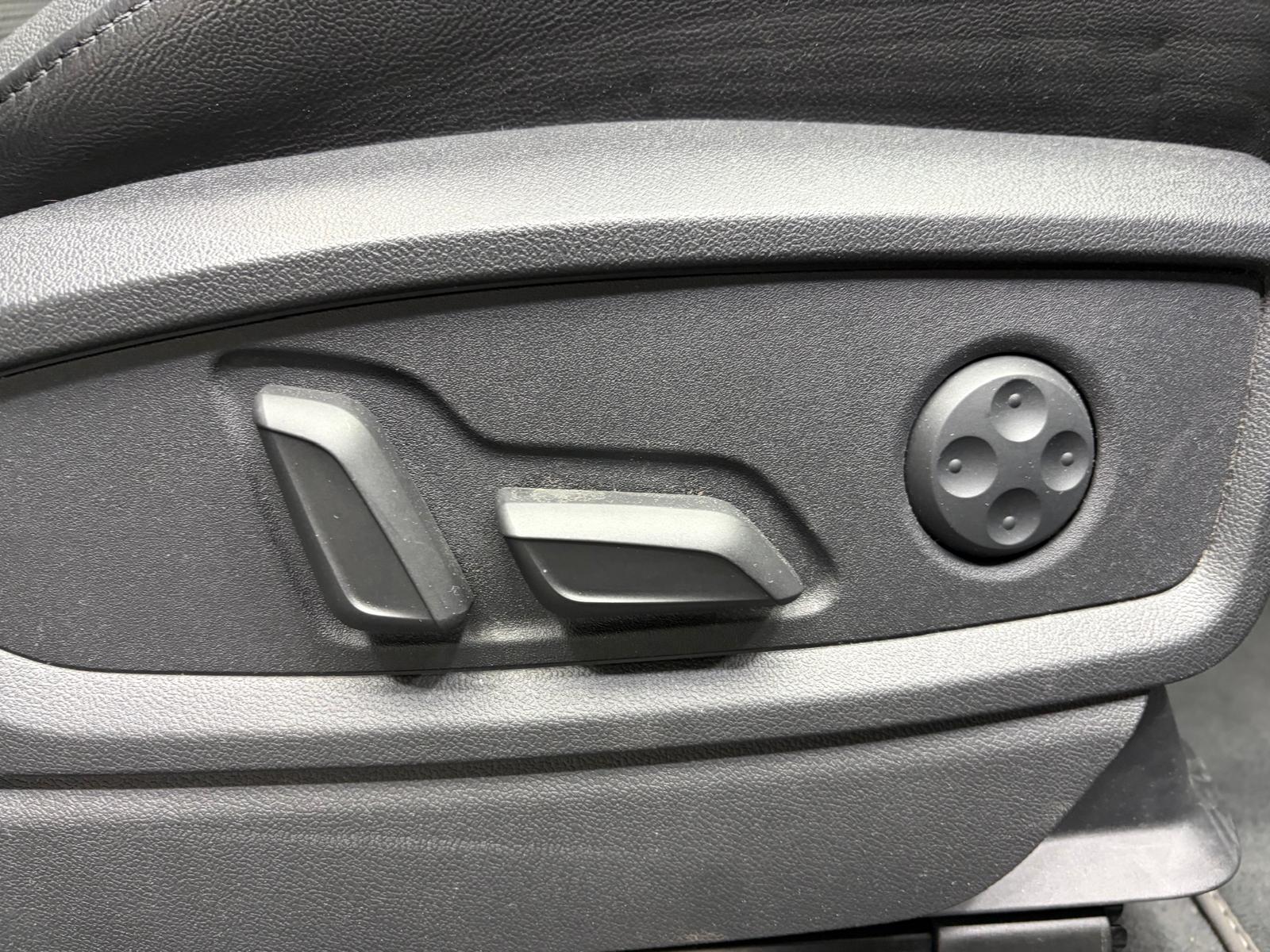 AUDI Q5 45 TFSI S line quattro S-tronic-image-19