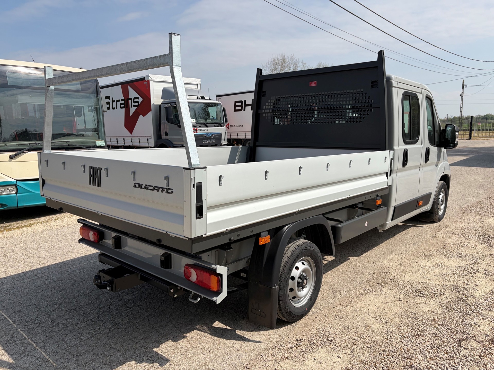 FIAT Demo-Fz. Ducato L3 Doppelkabine 7-Pl. mit Anhängerkupplung u.s.w-image-3