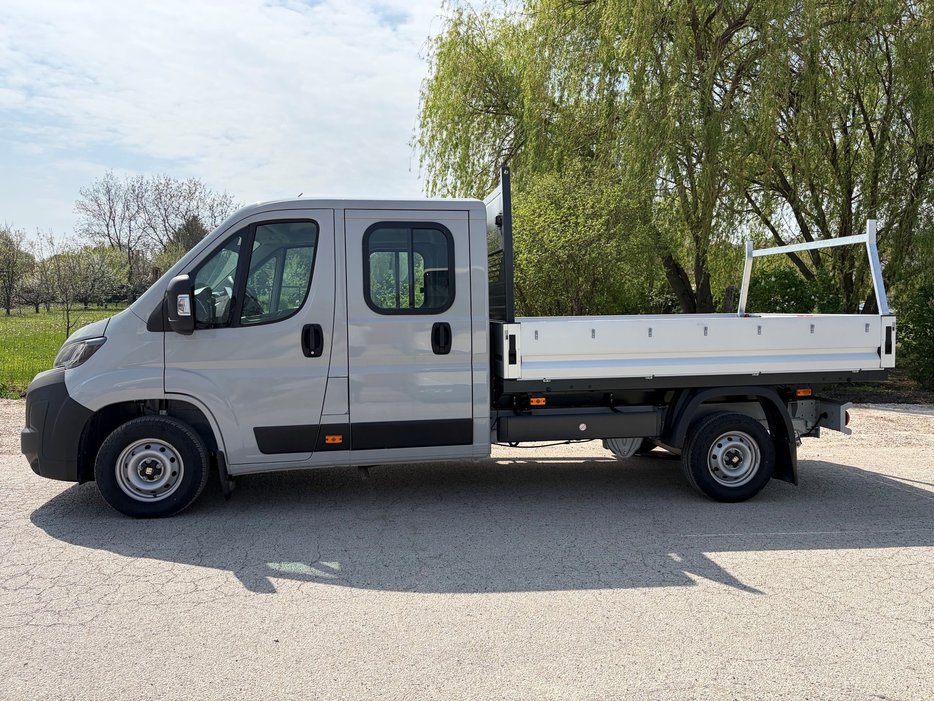 FIAT Demo-Fz. Ducato L3 Doppelkabine 7-Pl. mit Anhängerkupplung u.s.w-image-5