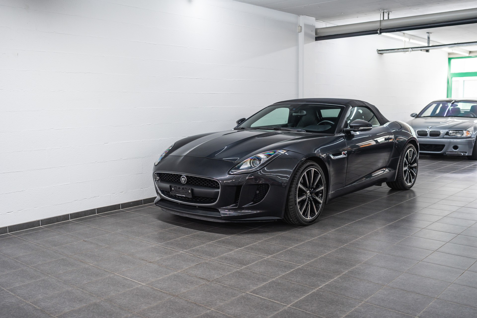JAGUAR F-Type Convertible 3.0 V6 S/C-image-8