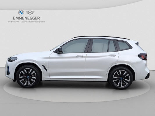 BMW iX3 Inspiring-showroom-element-1