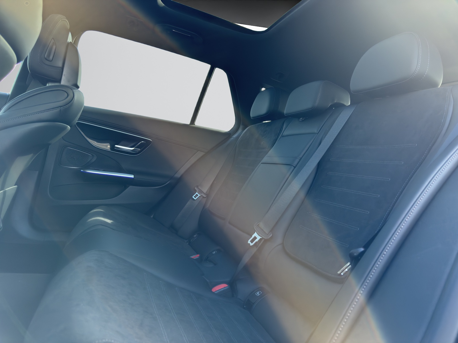 MERCEDES-BENZ C 220 d T 4 Matic Swiss Star-image-9
