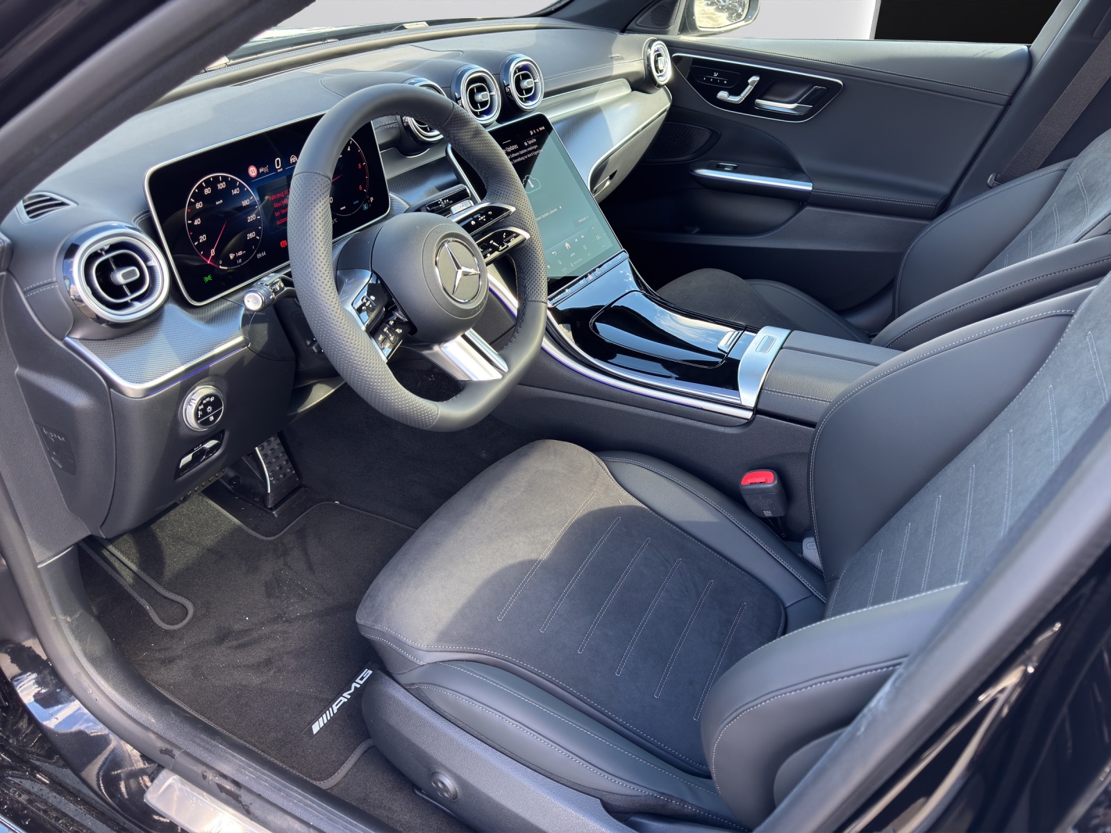 MERCEDES-BENZ C 220 d T 4 Matic Swiss Star-image-7