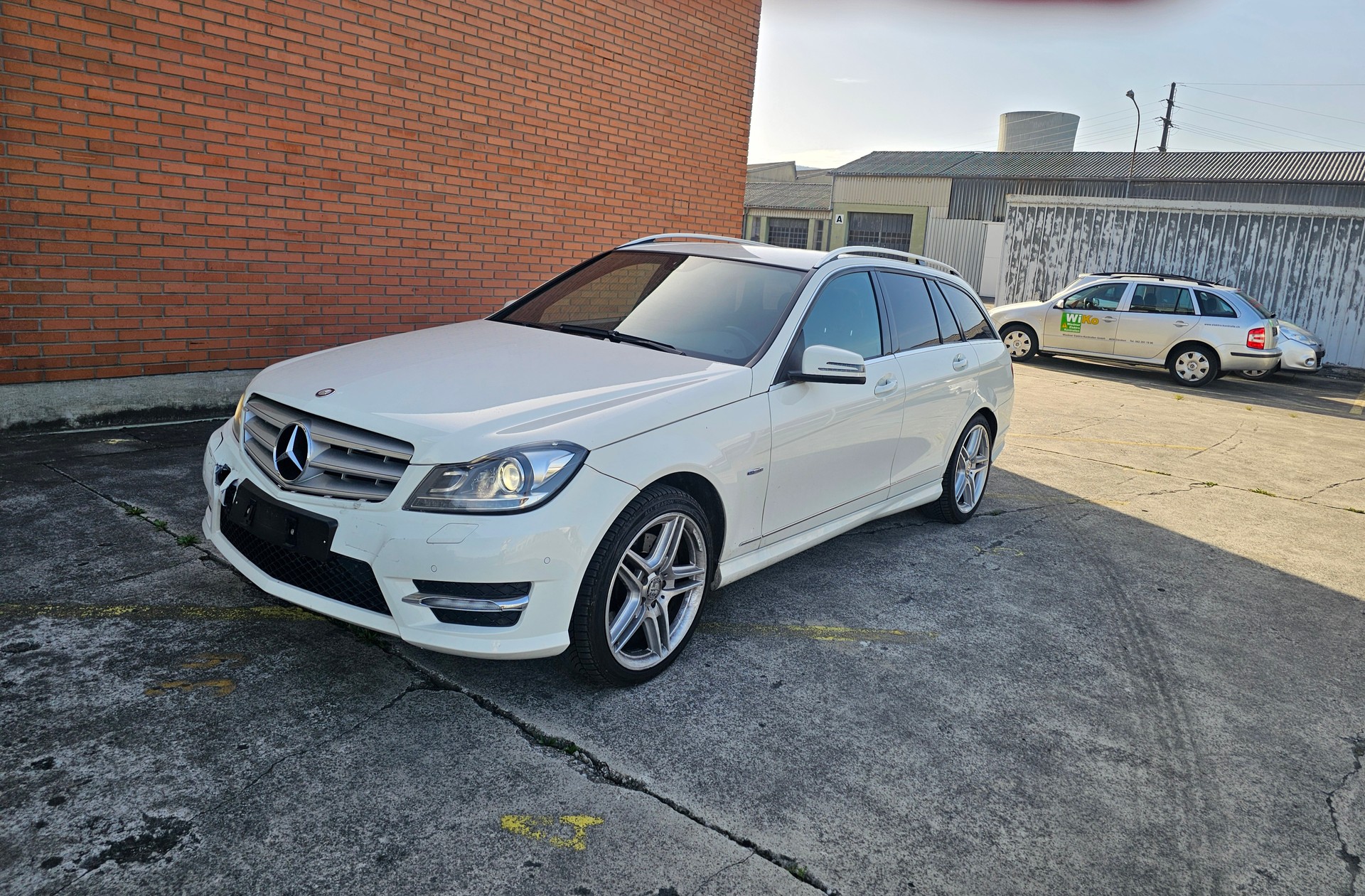 MERCEDES-BENZ C 250 CDI BlueEff. Avantgarde 4Matic 7G-Tronic