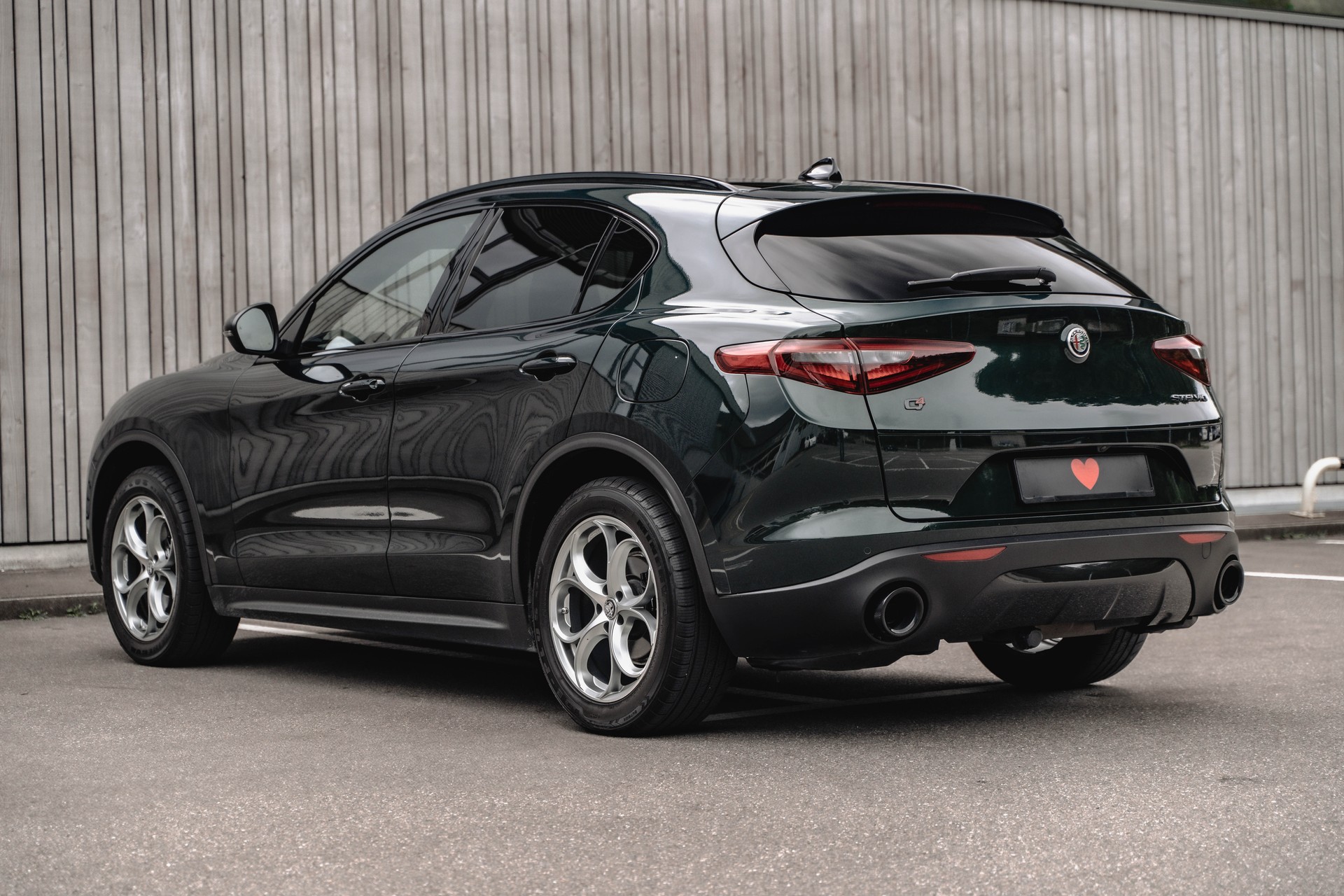ALFA ROMEO Stelvio 2.2 JTDM Sport Q4 Automatic * FRISCH AB MFK * TOP GEPFLEGTES FAHRZEUG * WP & ZR ERSETZT *-image-3