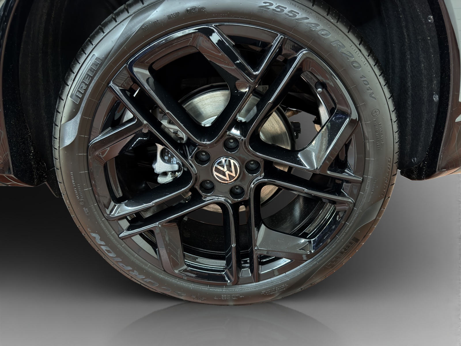 VW Tiguan 2.0 TSI DSG R-Line 4Motion-image-13
