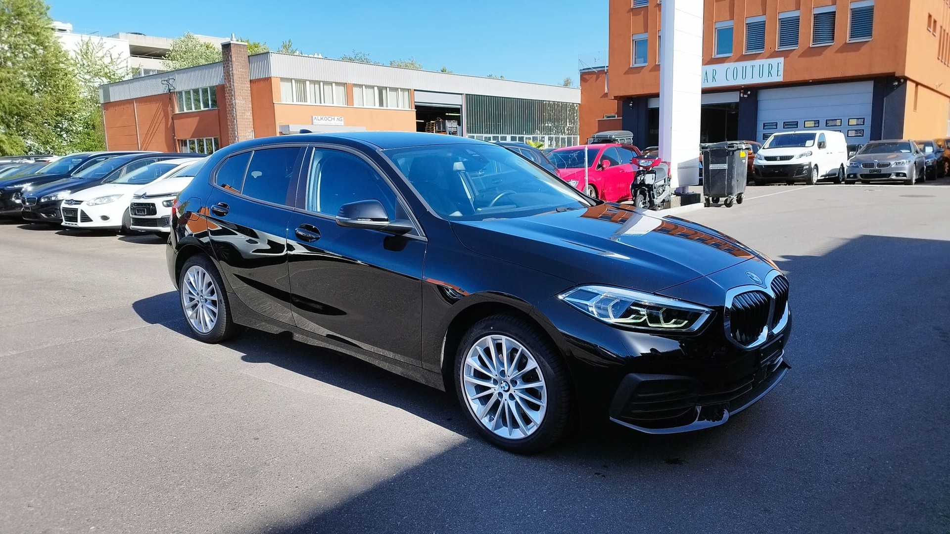 BMW 118i Steptronic-image-3