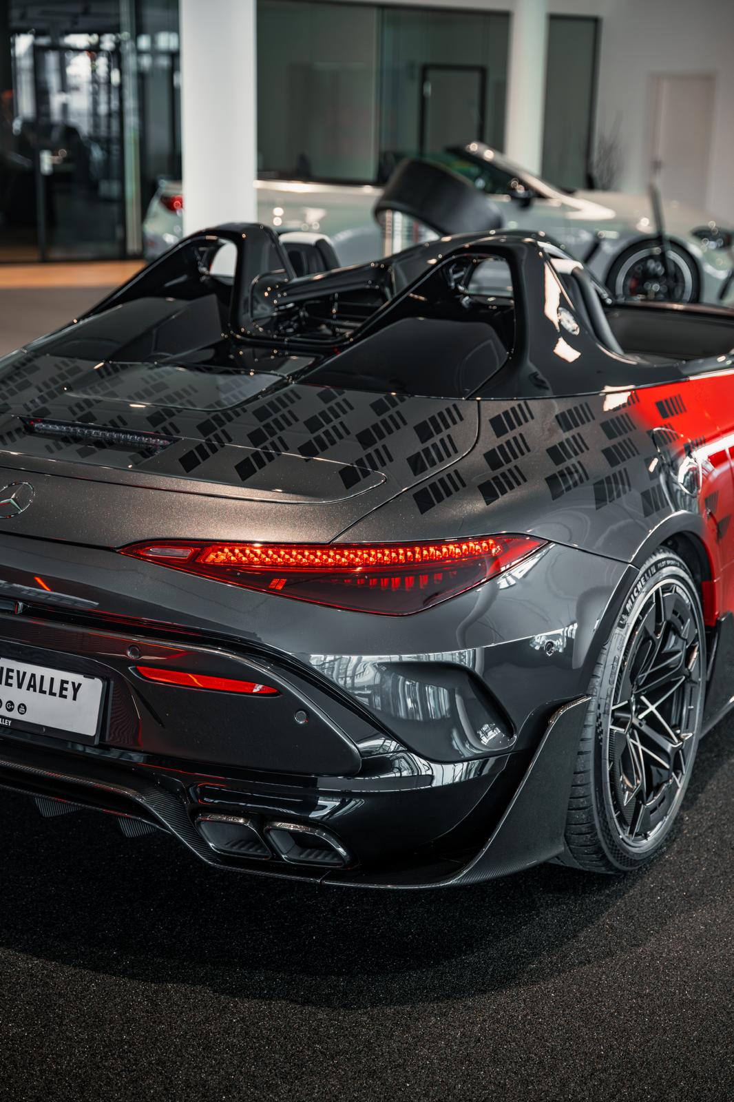 MERCEDES-BENZ Mercedes-AMG PureSpeed-image-8
