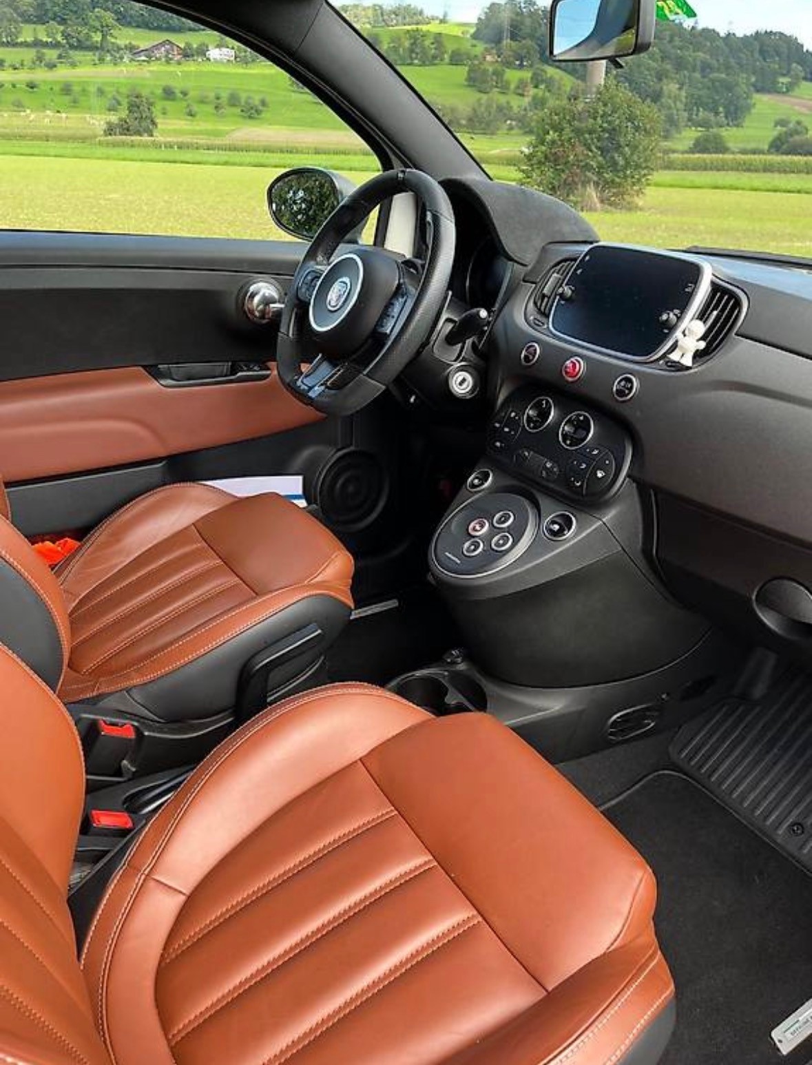 FIAT 595 1.4 16V Turbo Abarth Competizione Dualogic-image-2