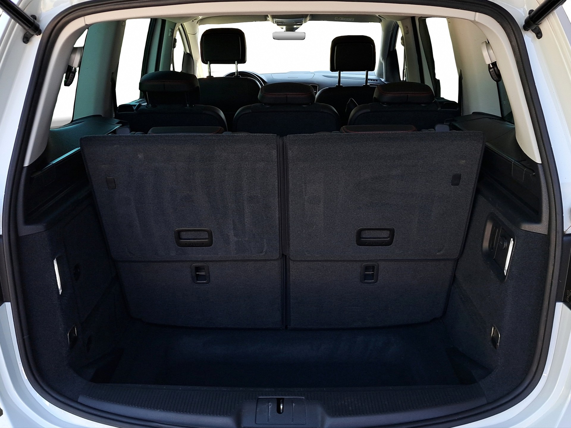 SEAT Alhambra 1.4 TSI DSG SWISS FR2 7-Plätzer Anhängerkupplung-image-13