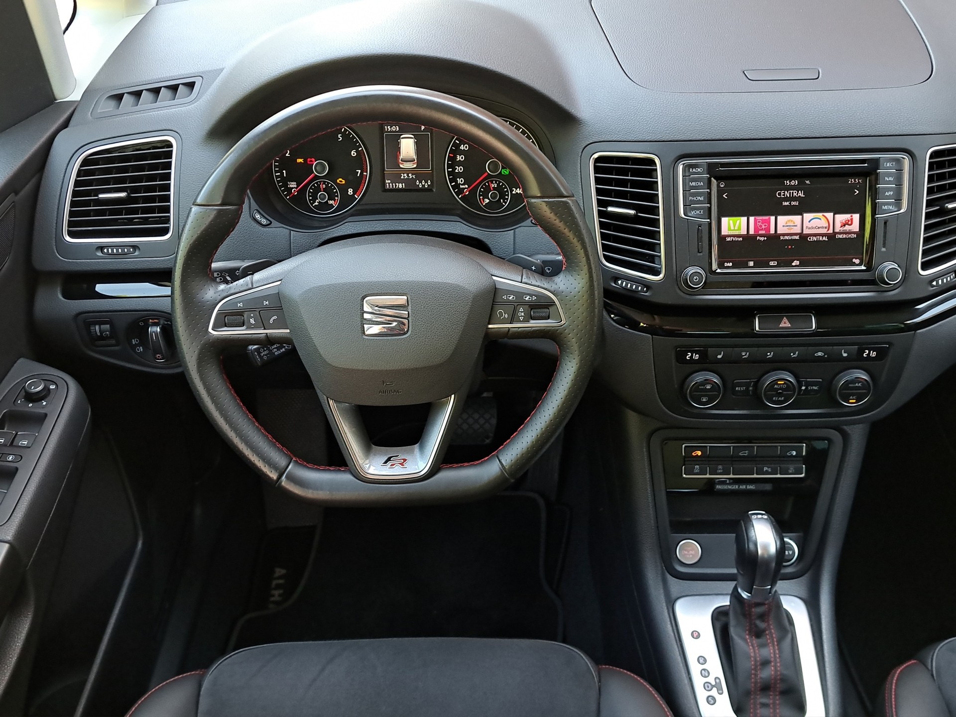 SEAT Alhambra 1.4 TSI DSG SWISS FR2 7-Plätzer Anhängerkupplung-image-10