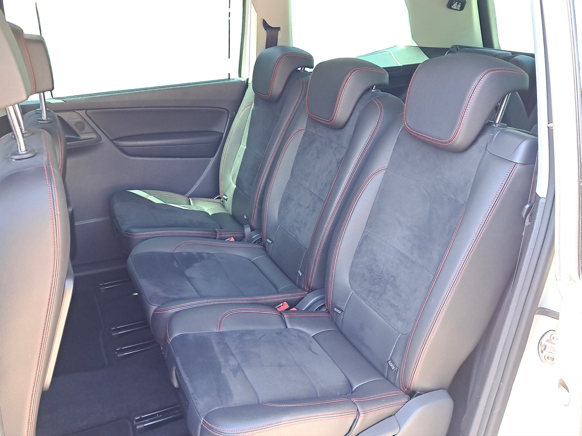 SEAT Alhambra 1.4 TSI DSG SWISS FR2 7-Plätzer Anhängerkupplung-image-8