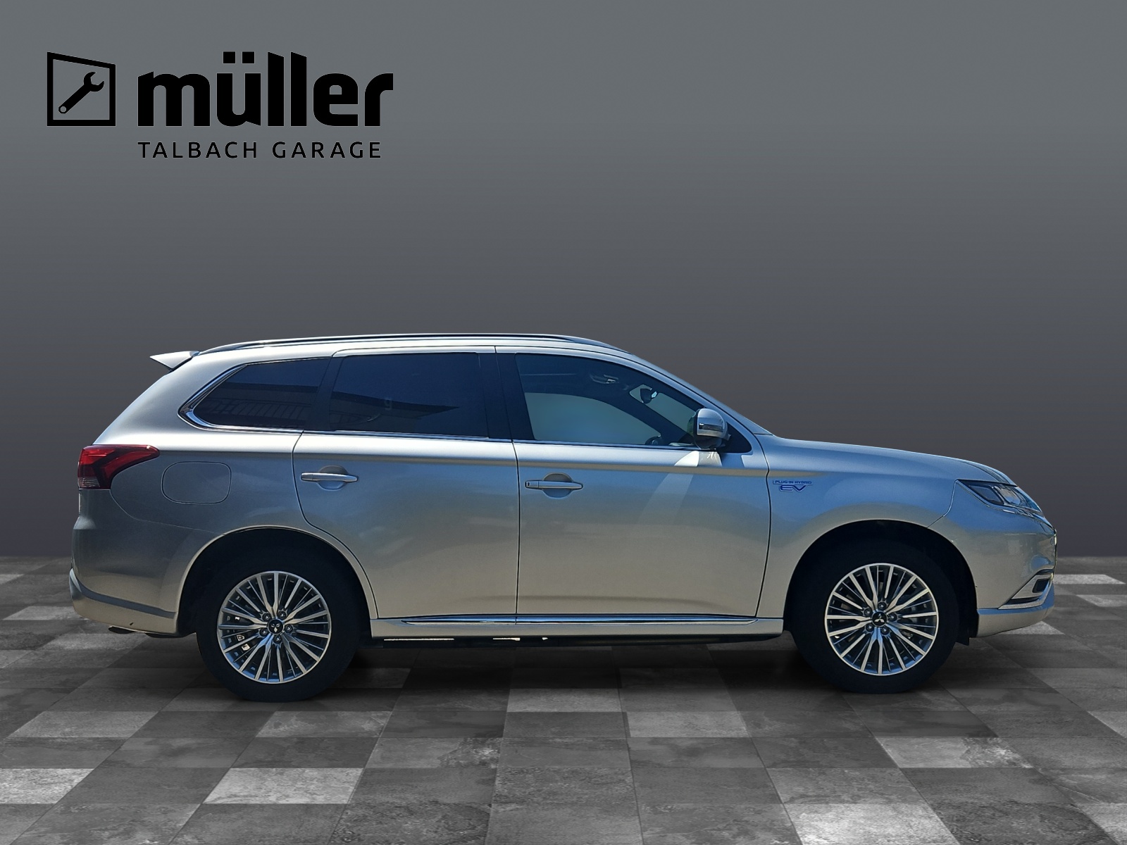 MITSUBISHI Outlander 2.4 PHEV Diamond 4WD Automat inkl. AHK-image-4