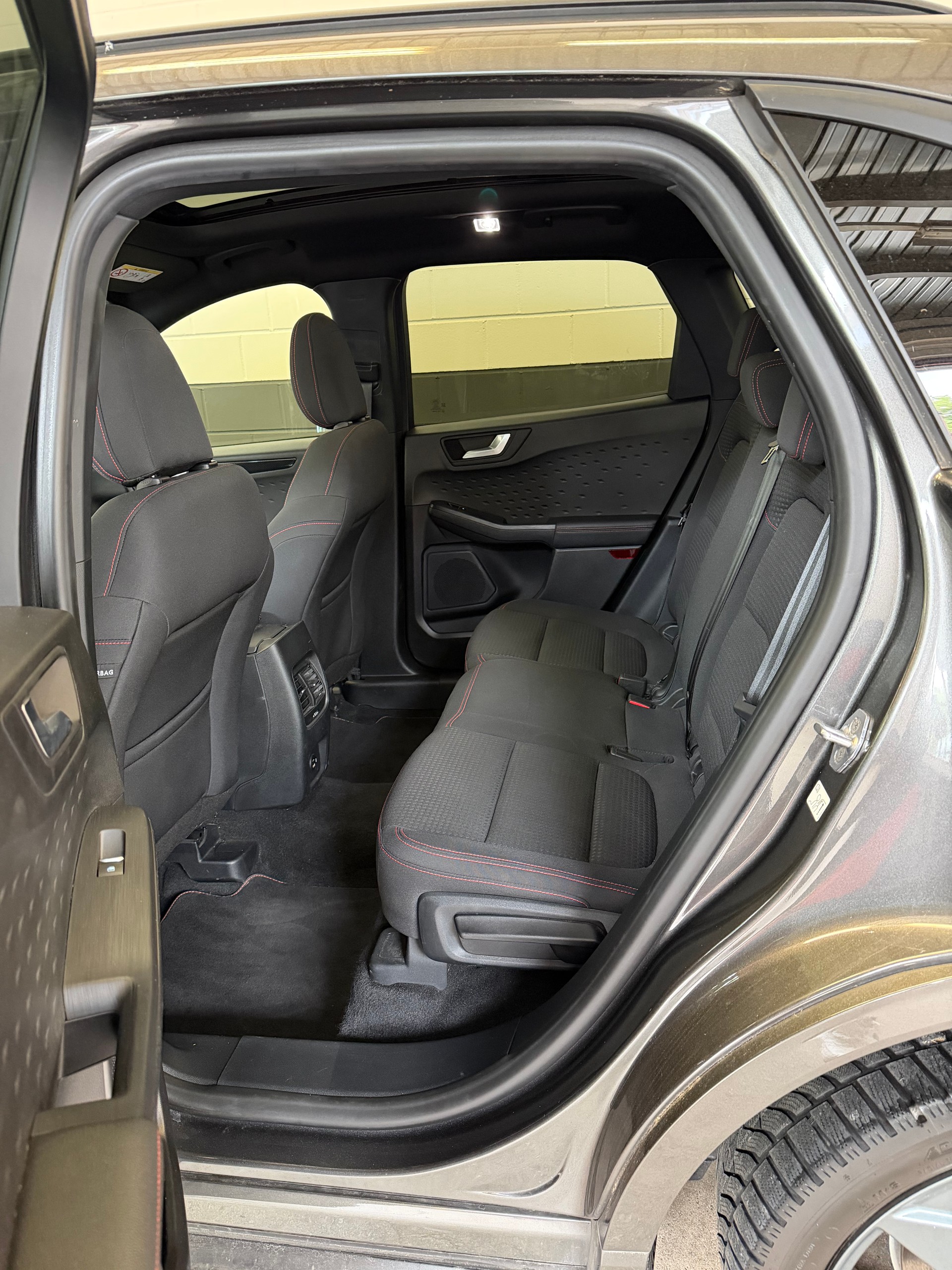 FORD Kuga 1.5 TDCi ST-Line Automat // NEU AB MFK!-image-15