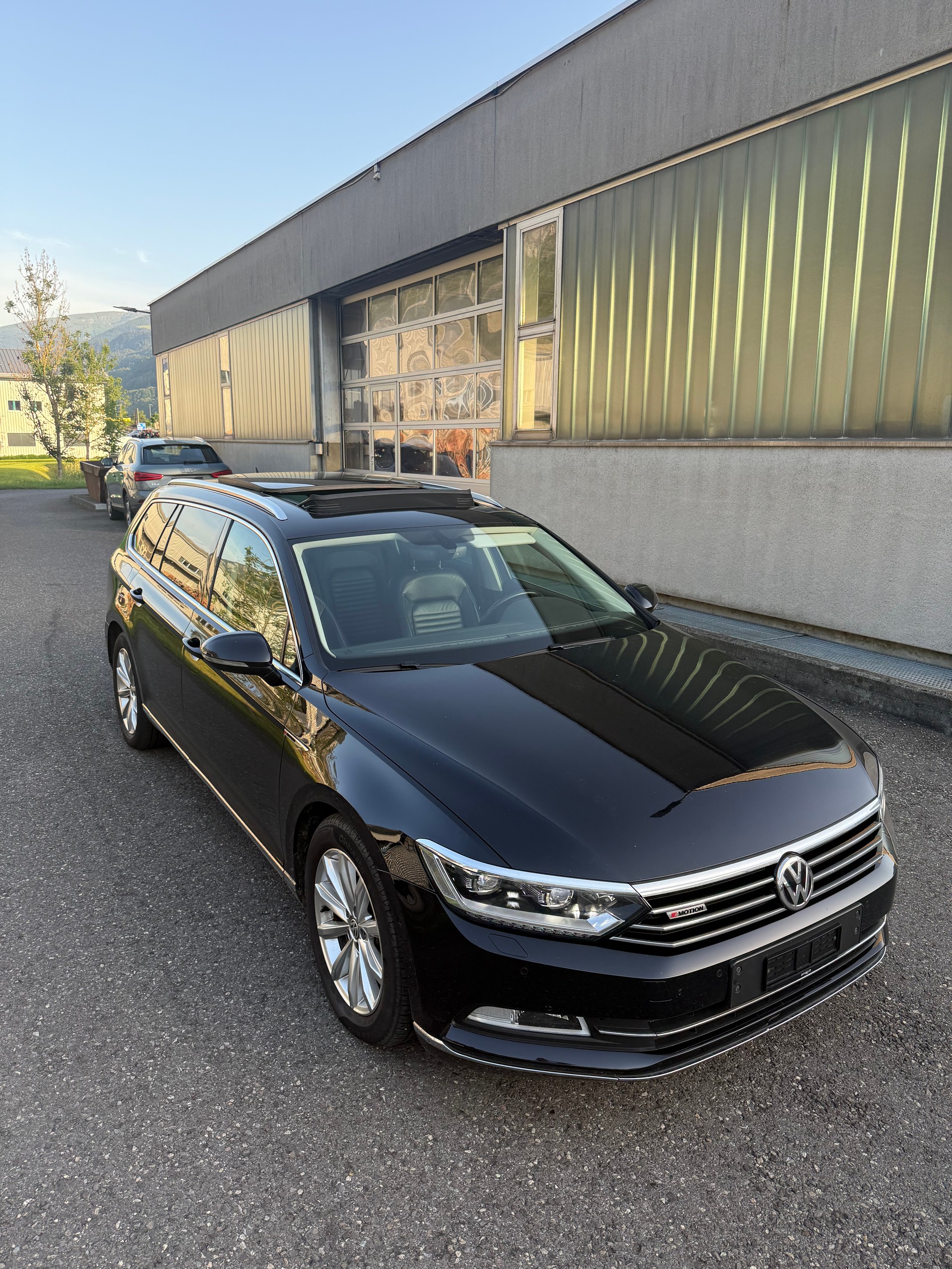 VW Passat Variant 2.0 TDI BMT High. DSG 4Motion-image-7