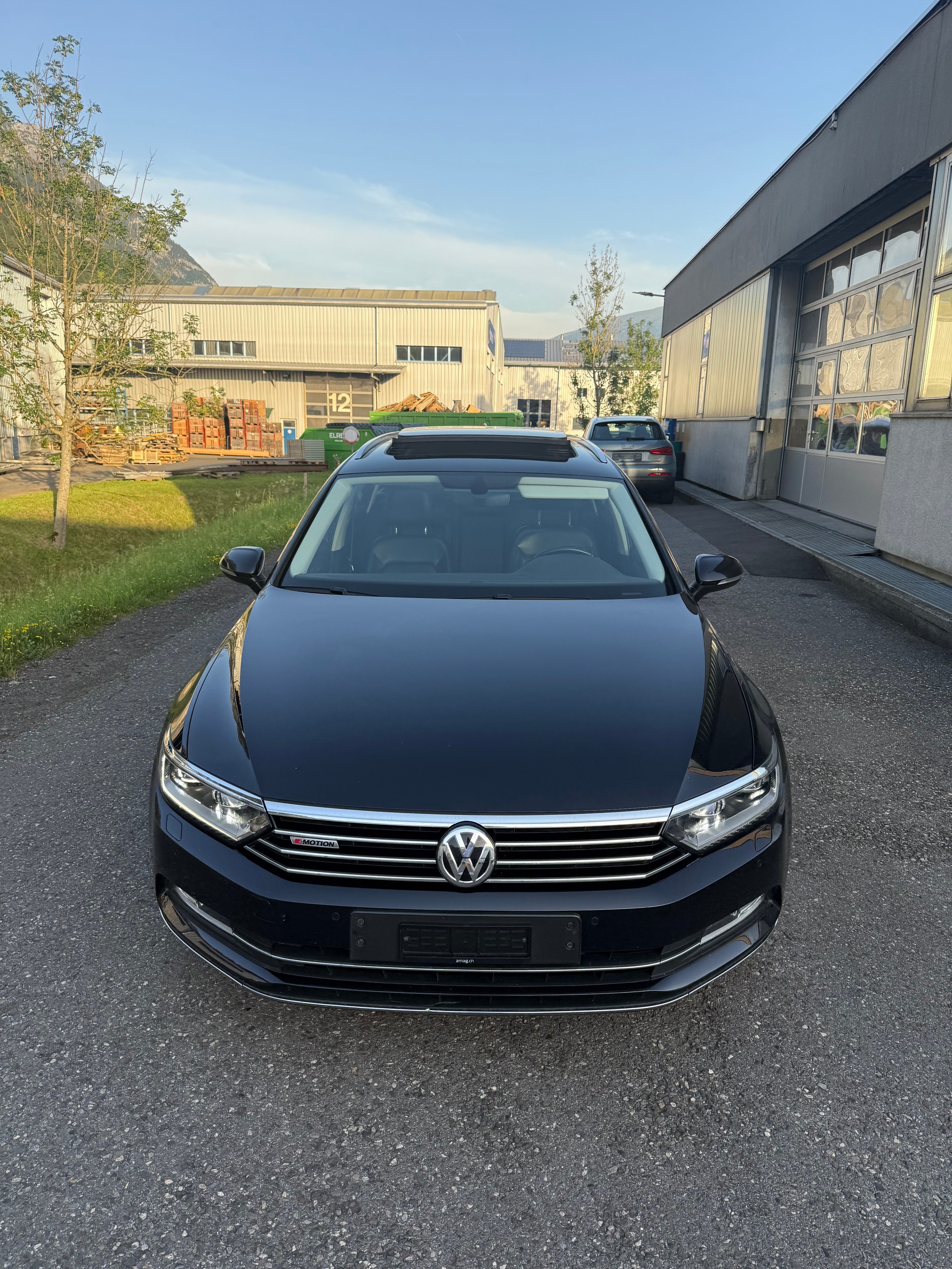 VW Passat Variant 2.0 TDI BMT High. DSG 4Motion-image-5