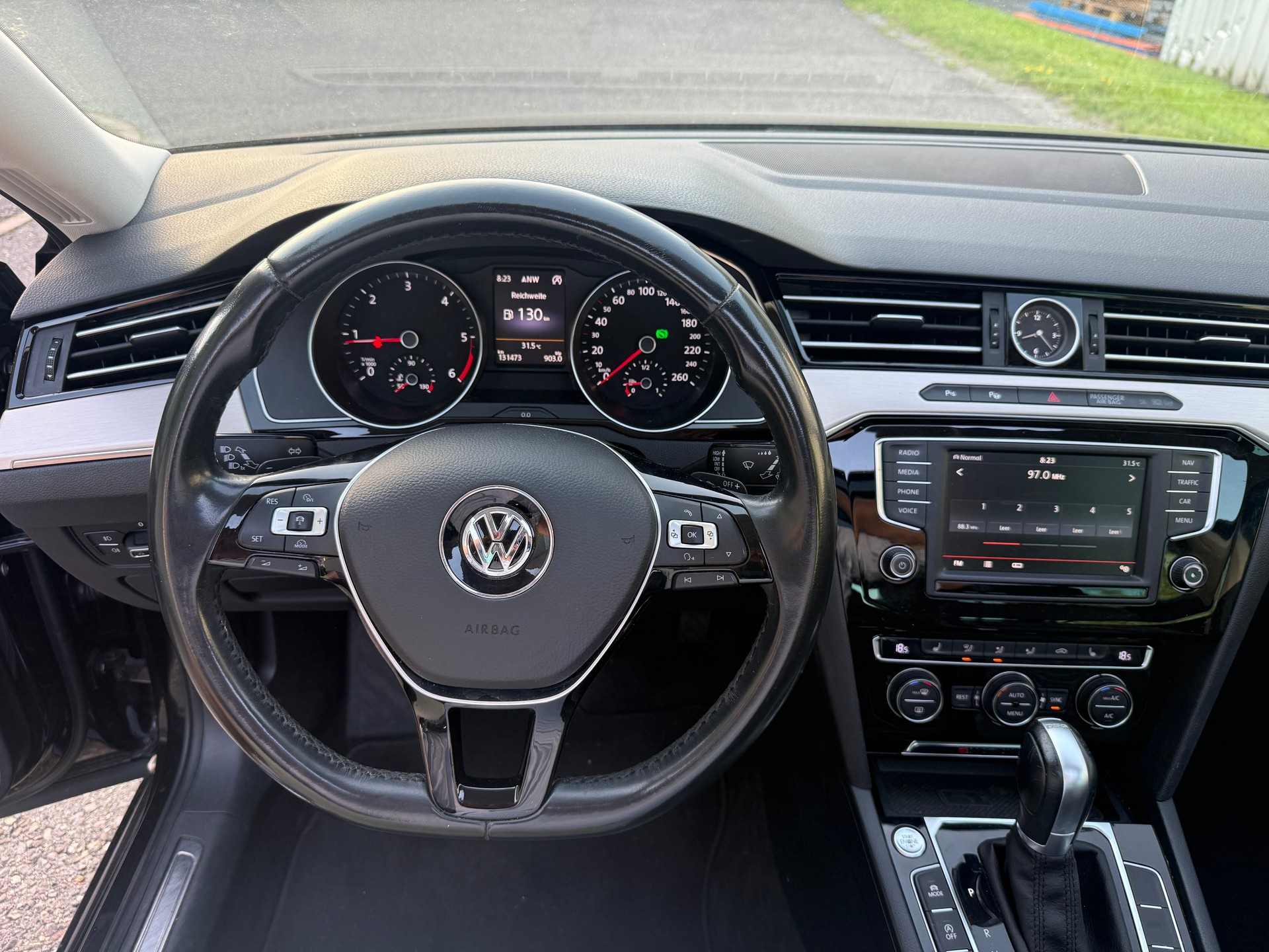 VW Passat Variant 2.0 TDI BMT High. DSG 4Motion-image-12