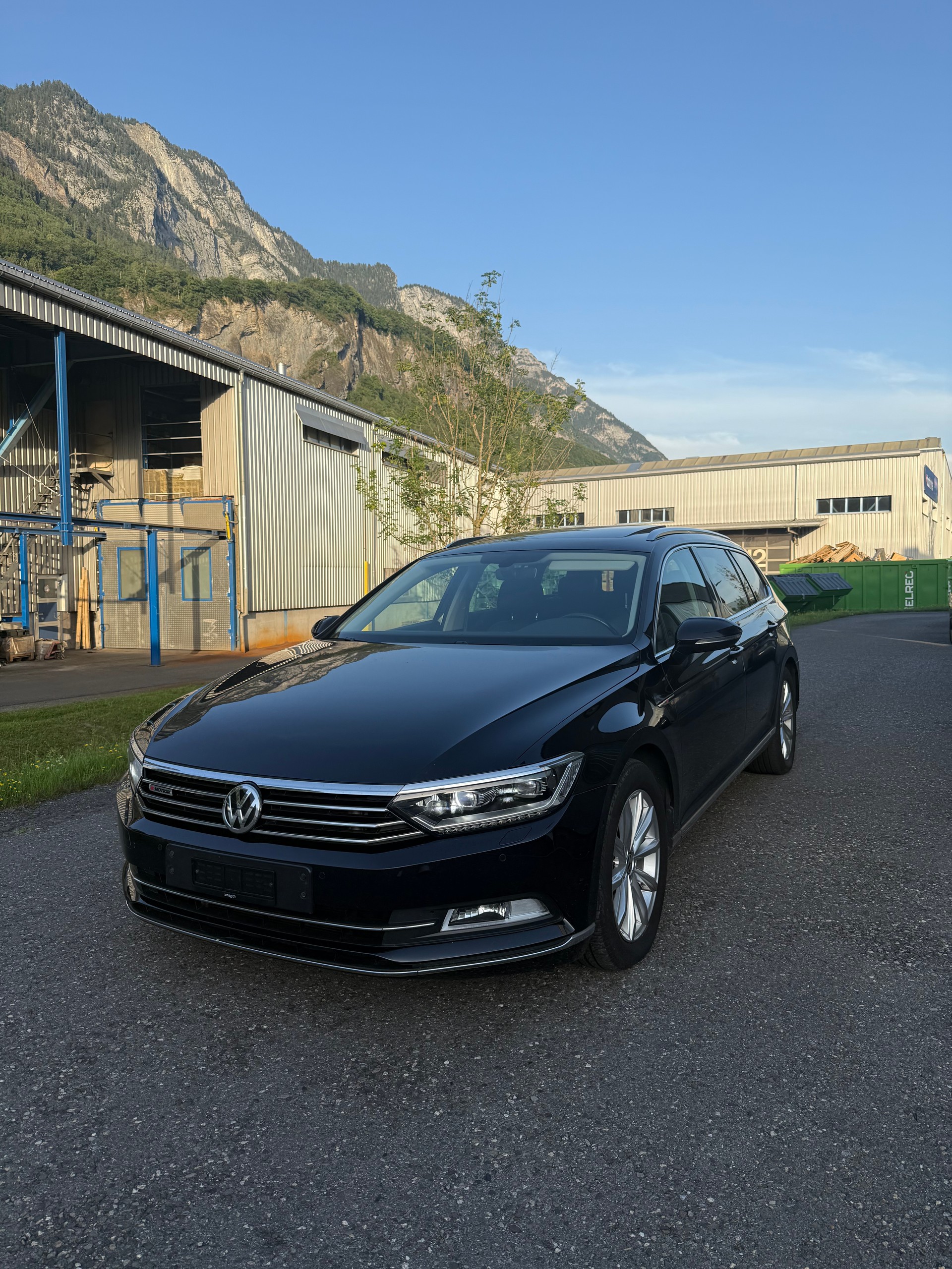 VW Passat Variant 2.0 TDI BMT High. DSG 4Motion-image-0