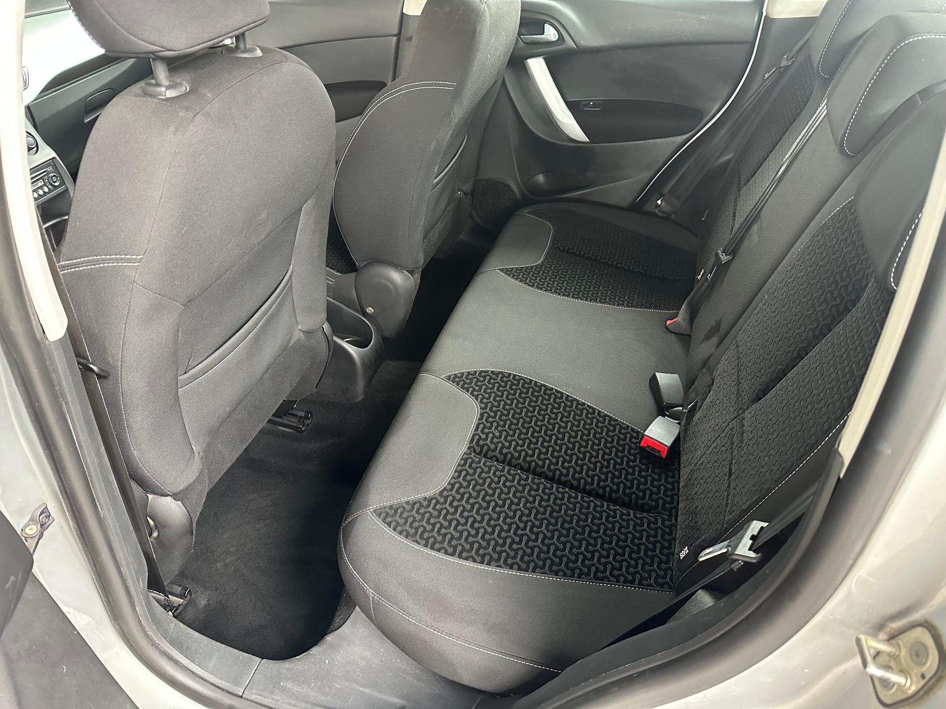 CITROEN C3 1.4i 16V Exclusive EGS5-image-10