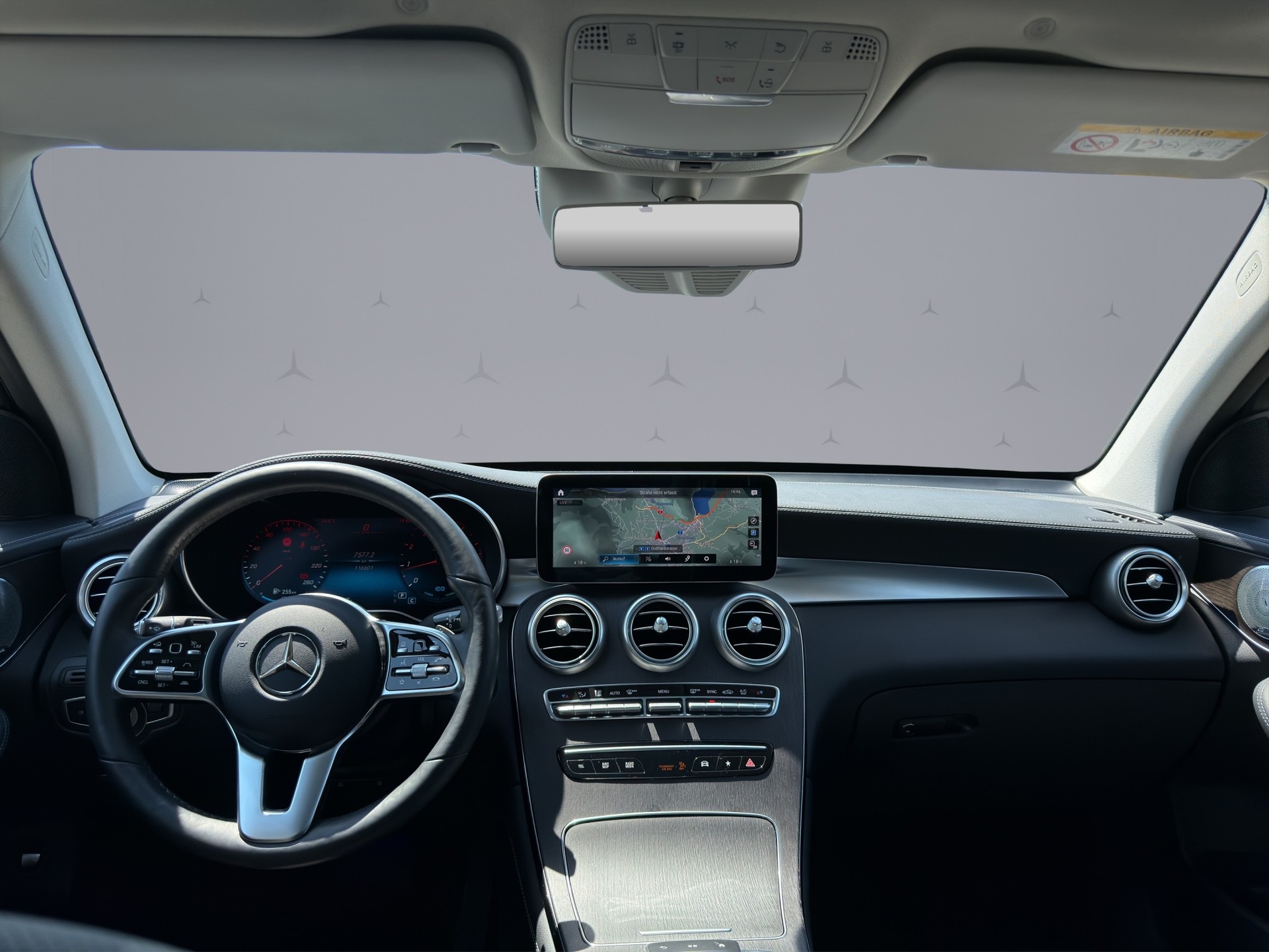 MERCEDES-BENZ GLC 300 4m-image-10