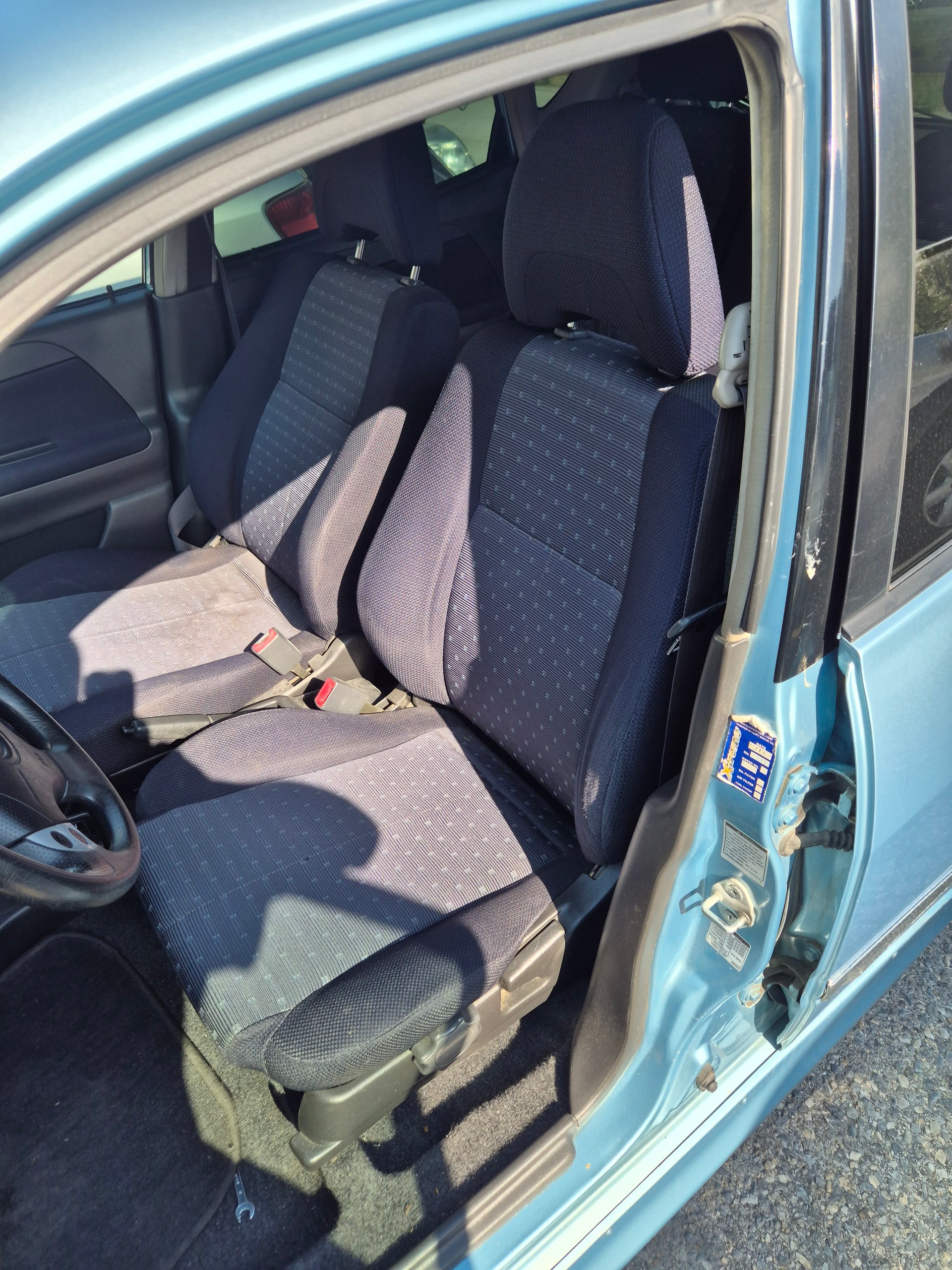 DAIHATSU Sirion 1.3 4x4 V-Line-image-5