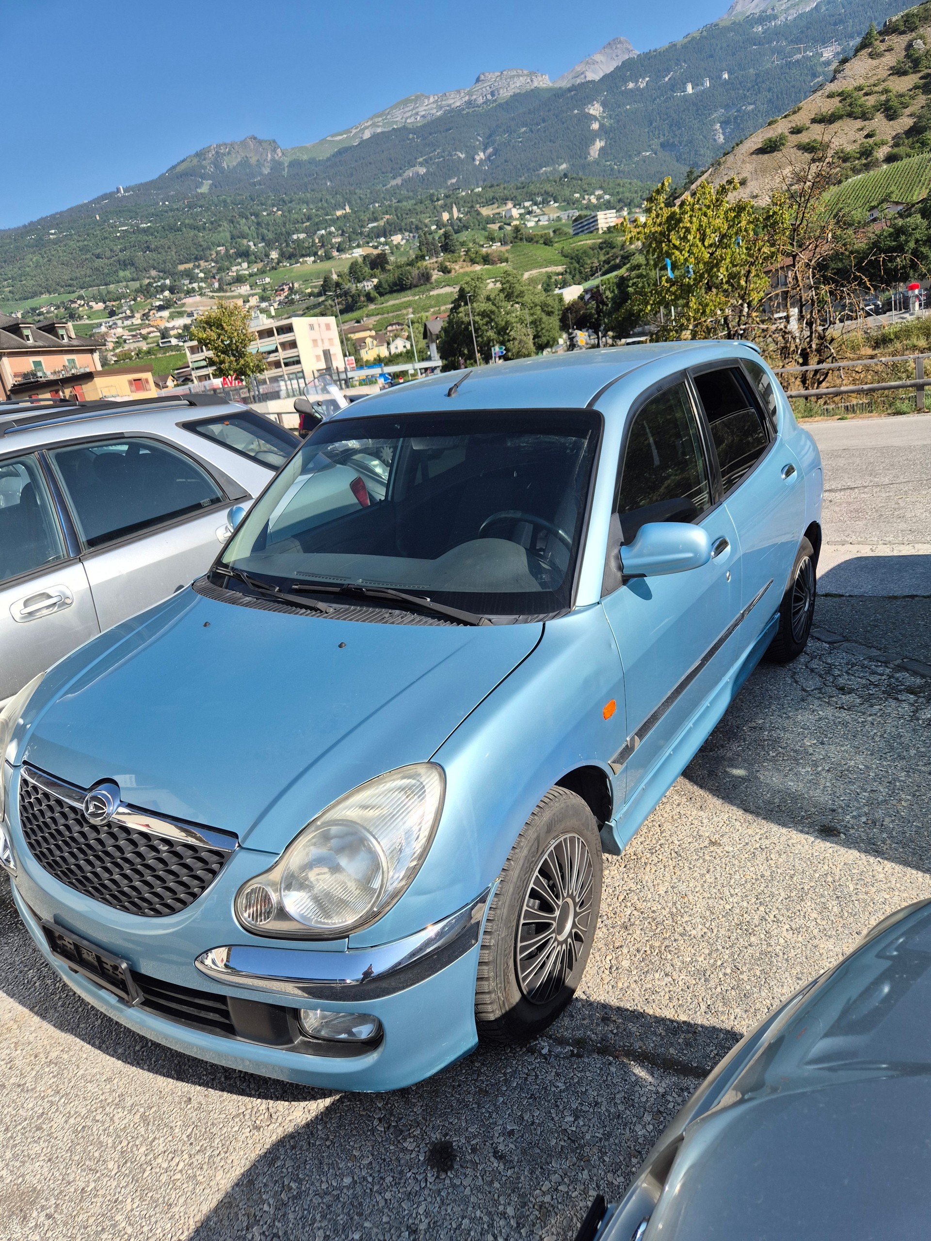 DAIHATSU Sirion 1.3 4x4 V-Line-image-11