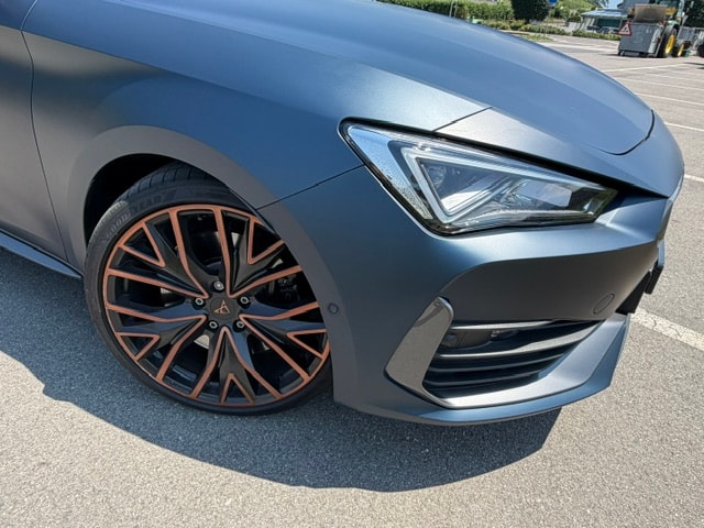 CUPRA 2.0 TSI 370 VZ CUP 4Drive DSG-image-2