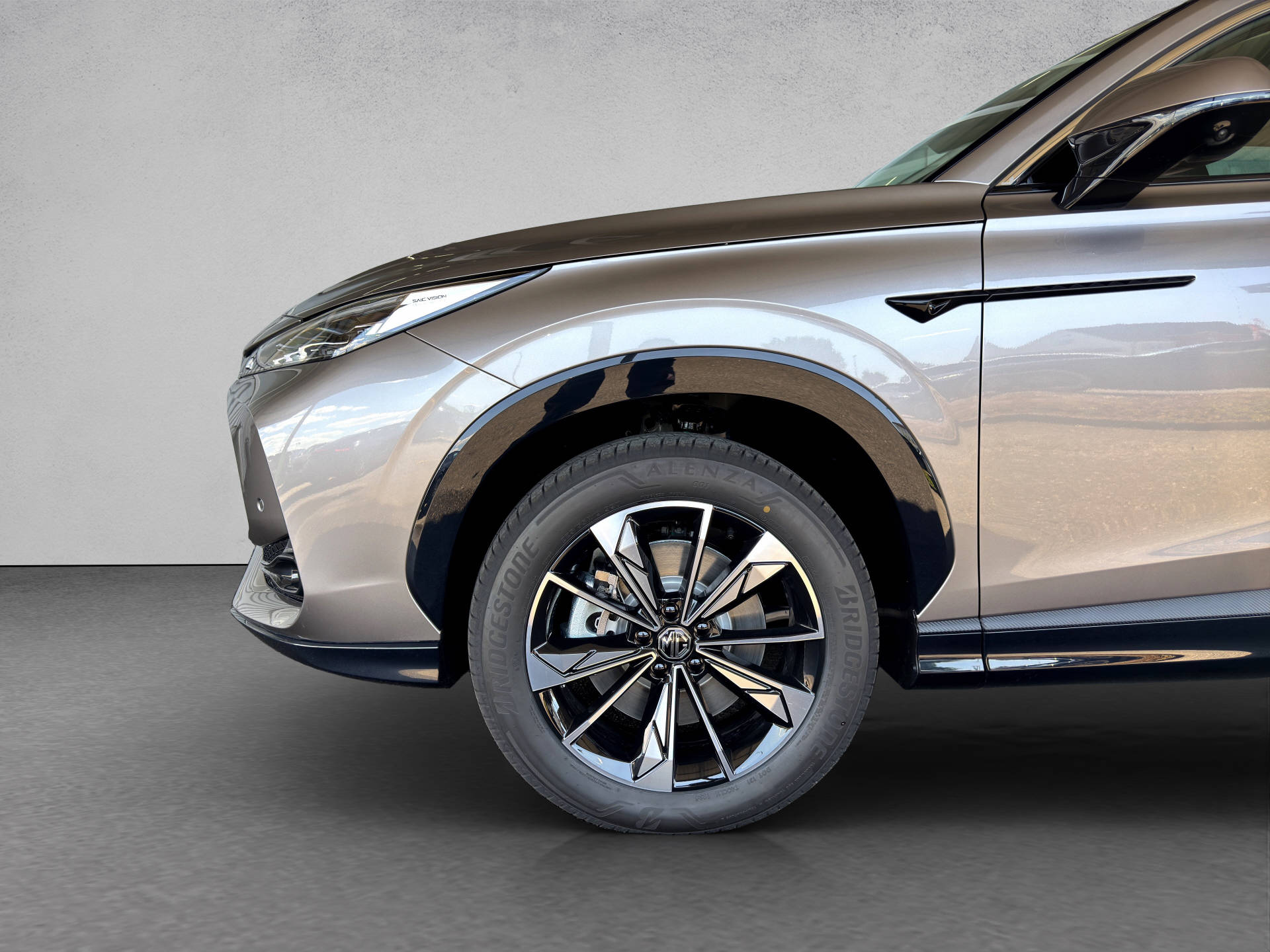 MG HS 1.5 Hybrid Luxury-image-3