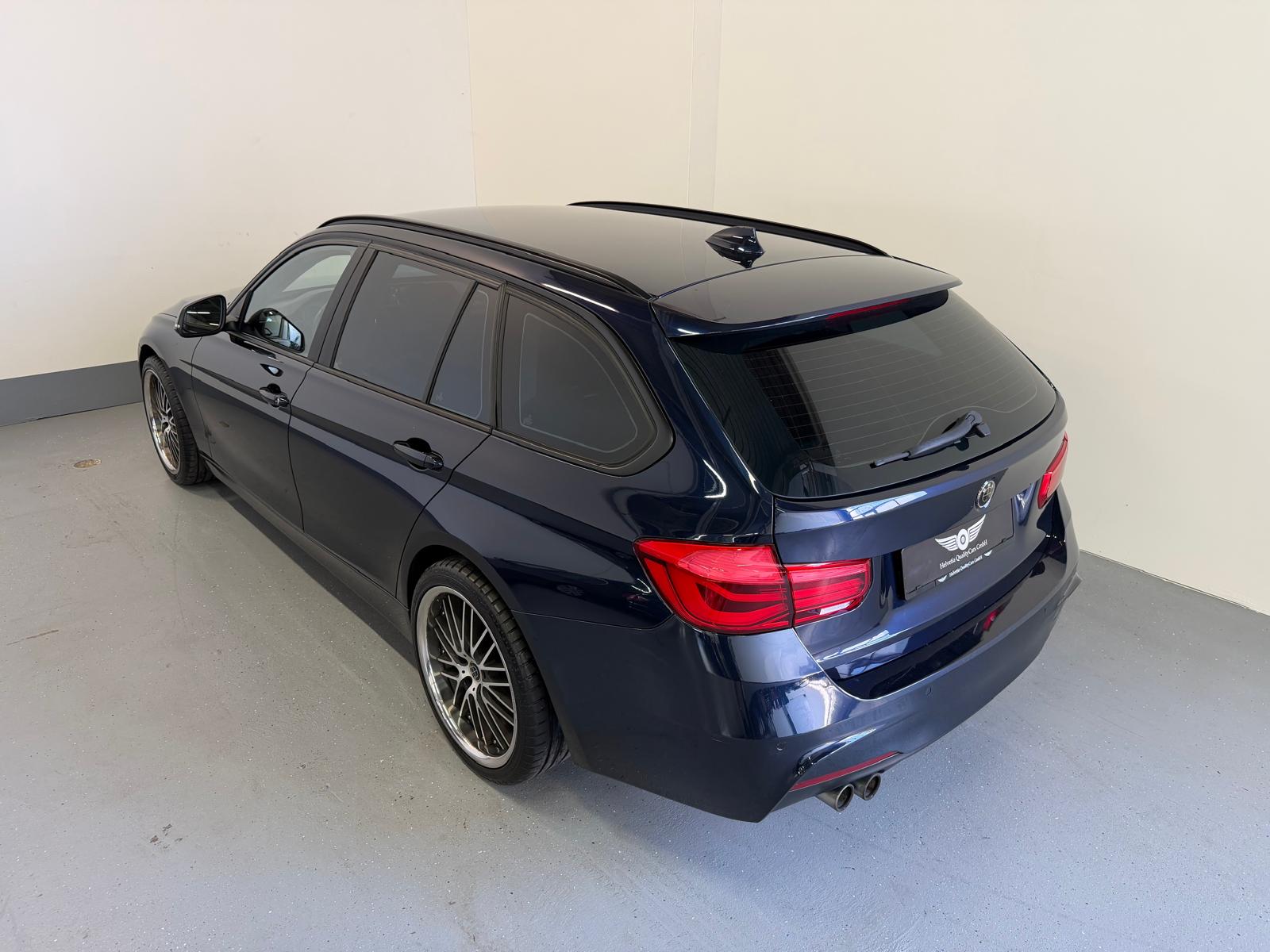 BMW 320d Touring Steptronic-image-9