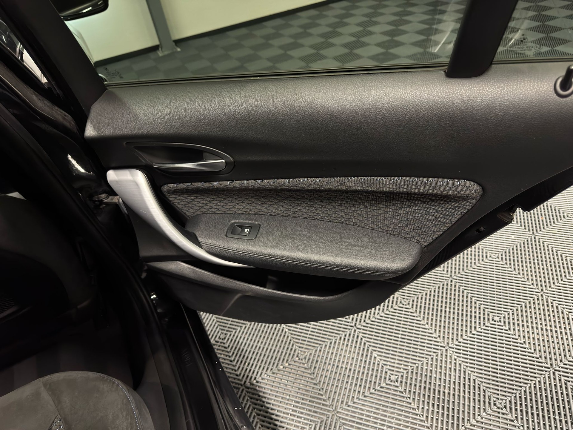 BMW M135i-image-9