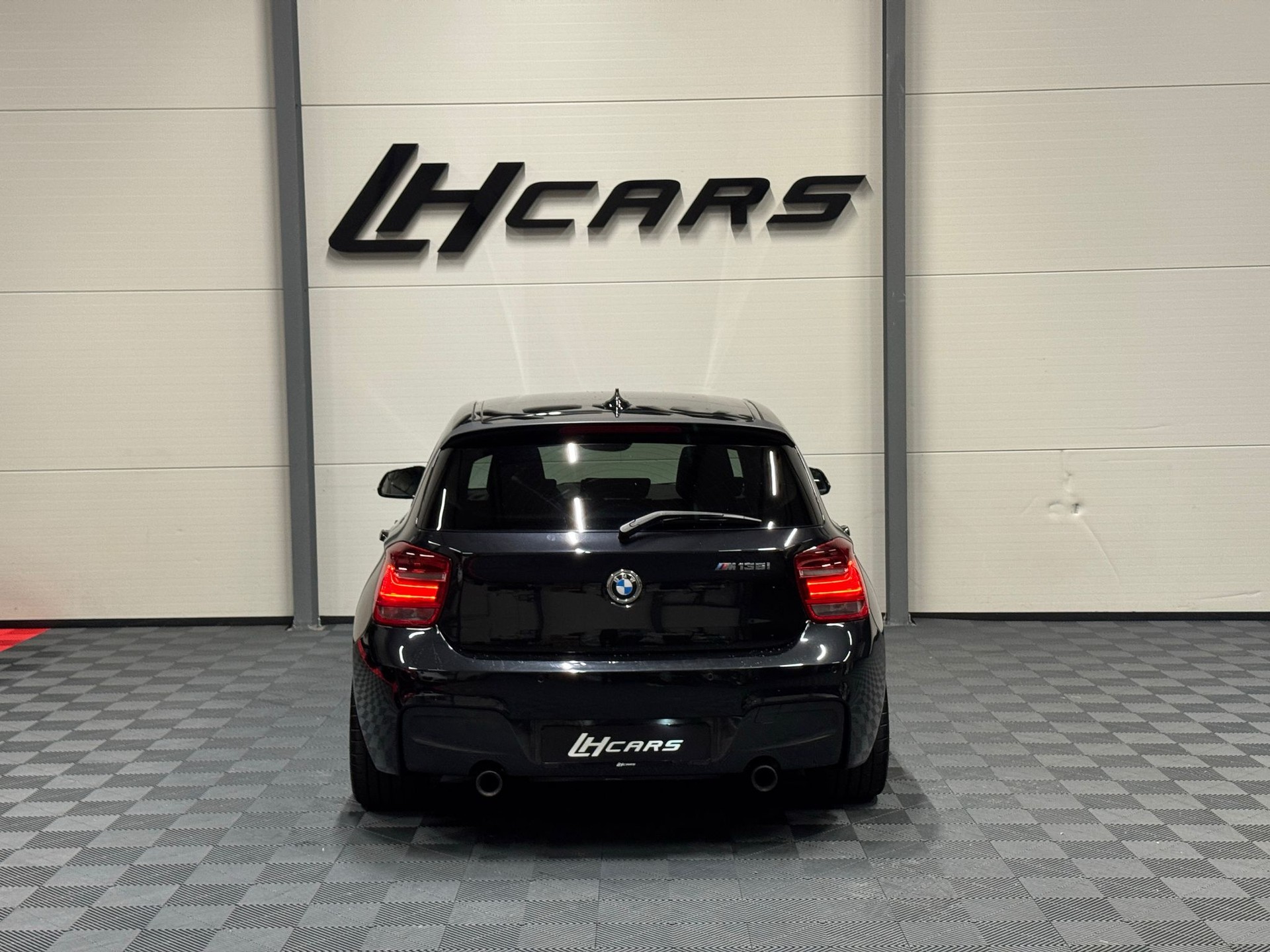 BMW M135i-image-2
