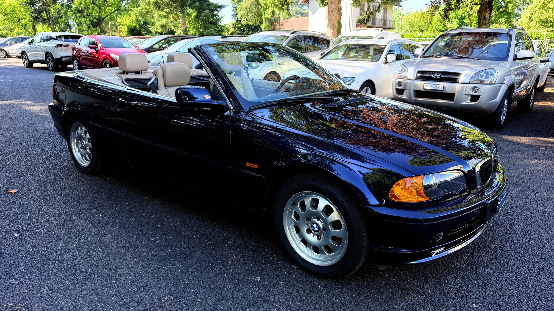 BMW 320Ci Cabriolet-image-8