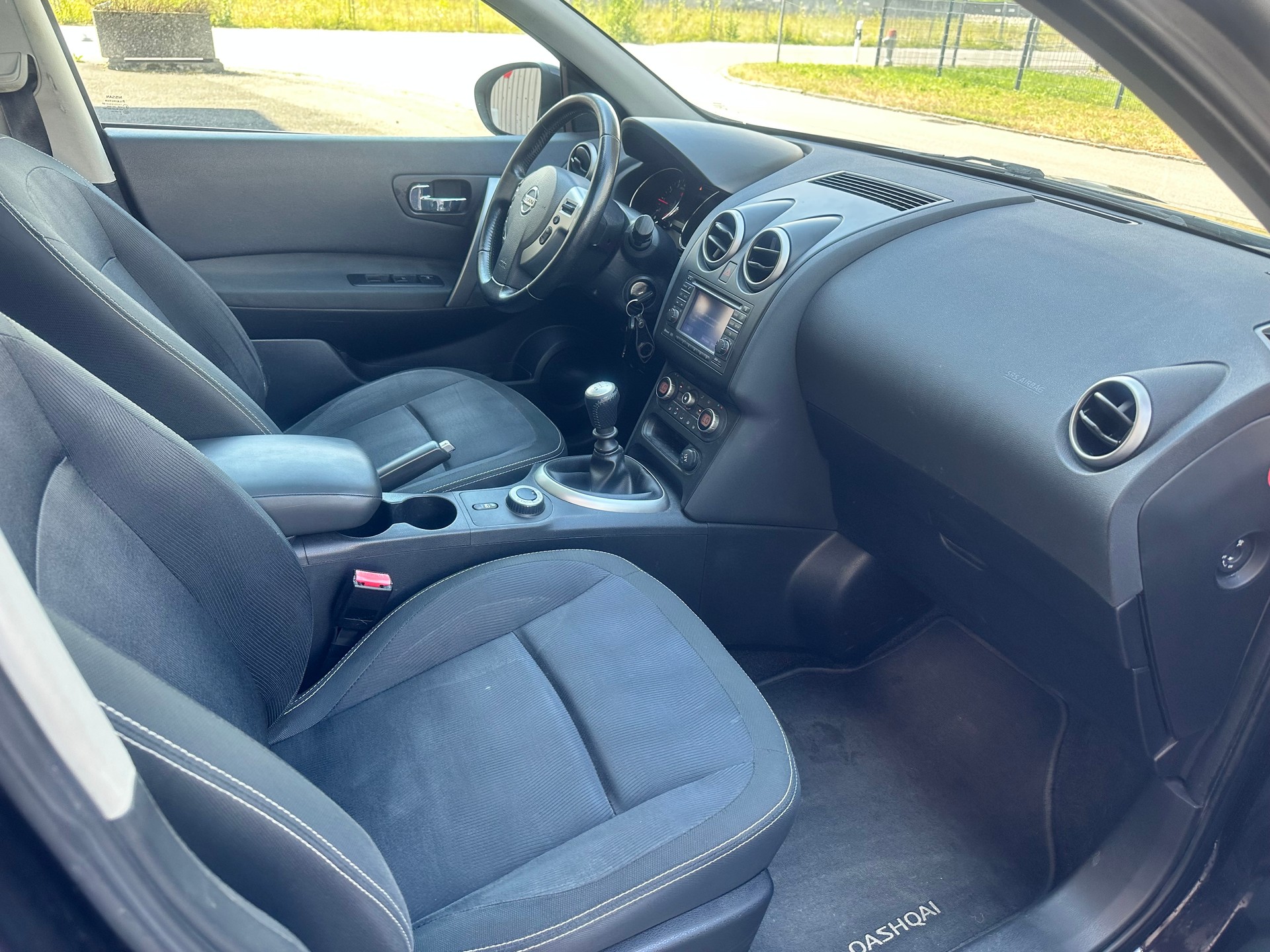 NISSAN Qashqai 2.0 4WD tekna-image-14