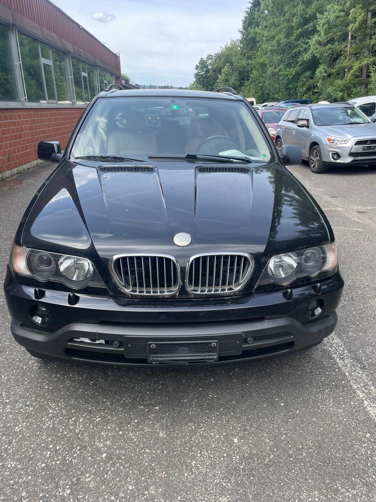 BMW X5 4.4i-image-0