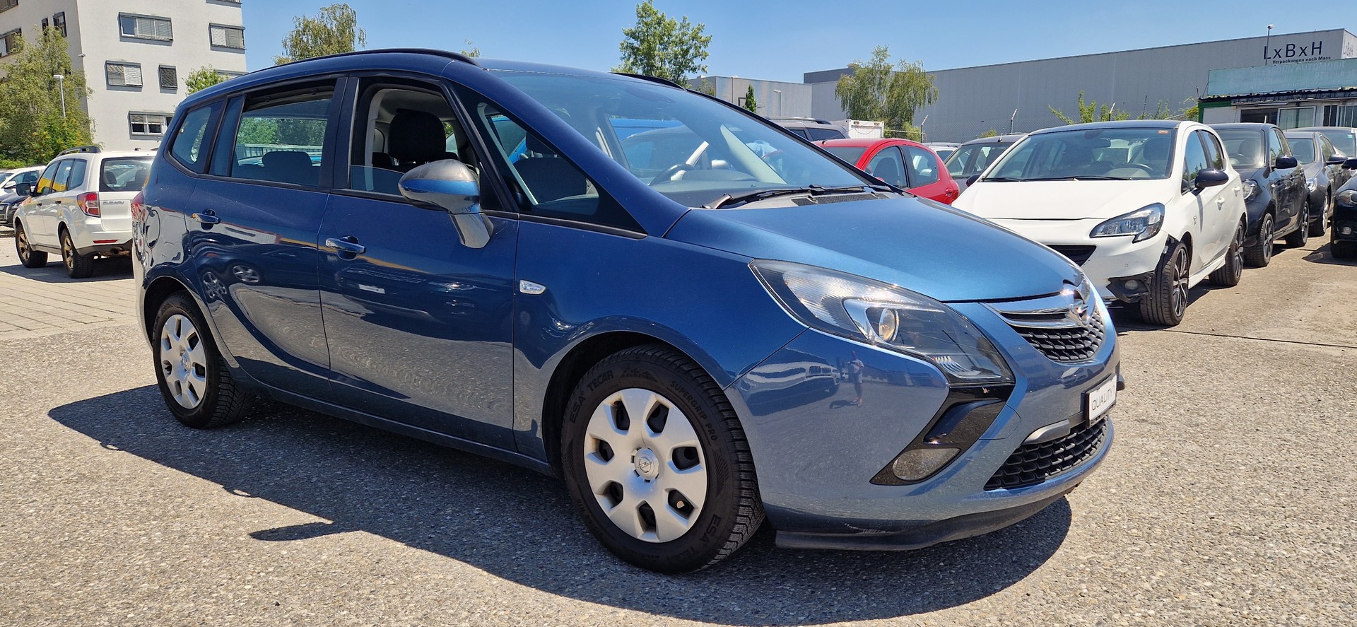 OPEL Zafira Tourer 1.4i 16V Cosmo-image-2